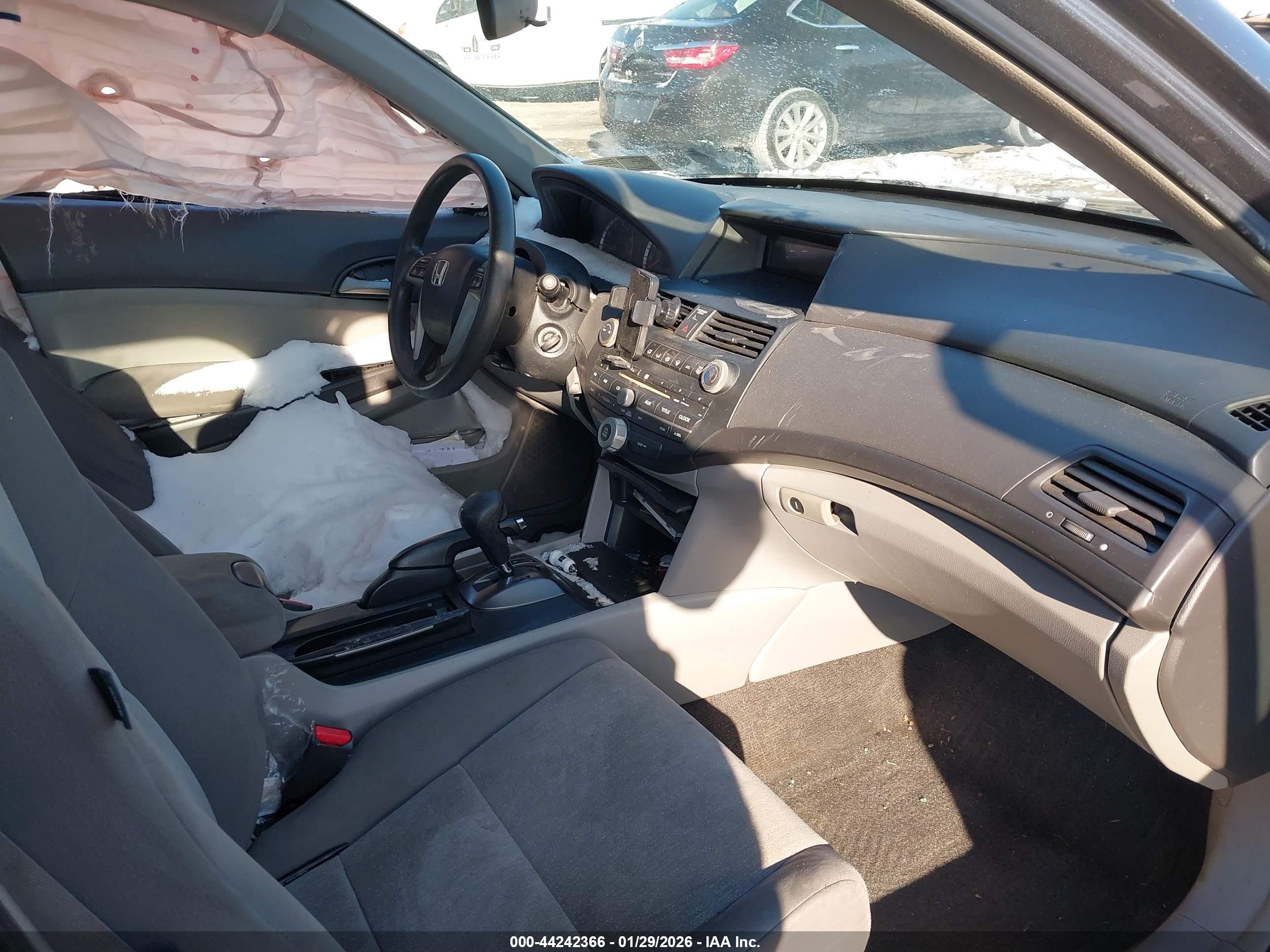 HONDA ACCORD image 5