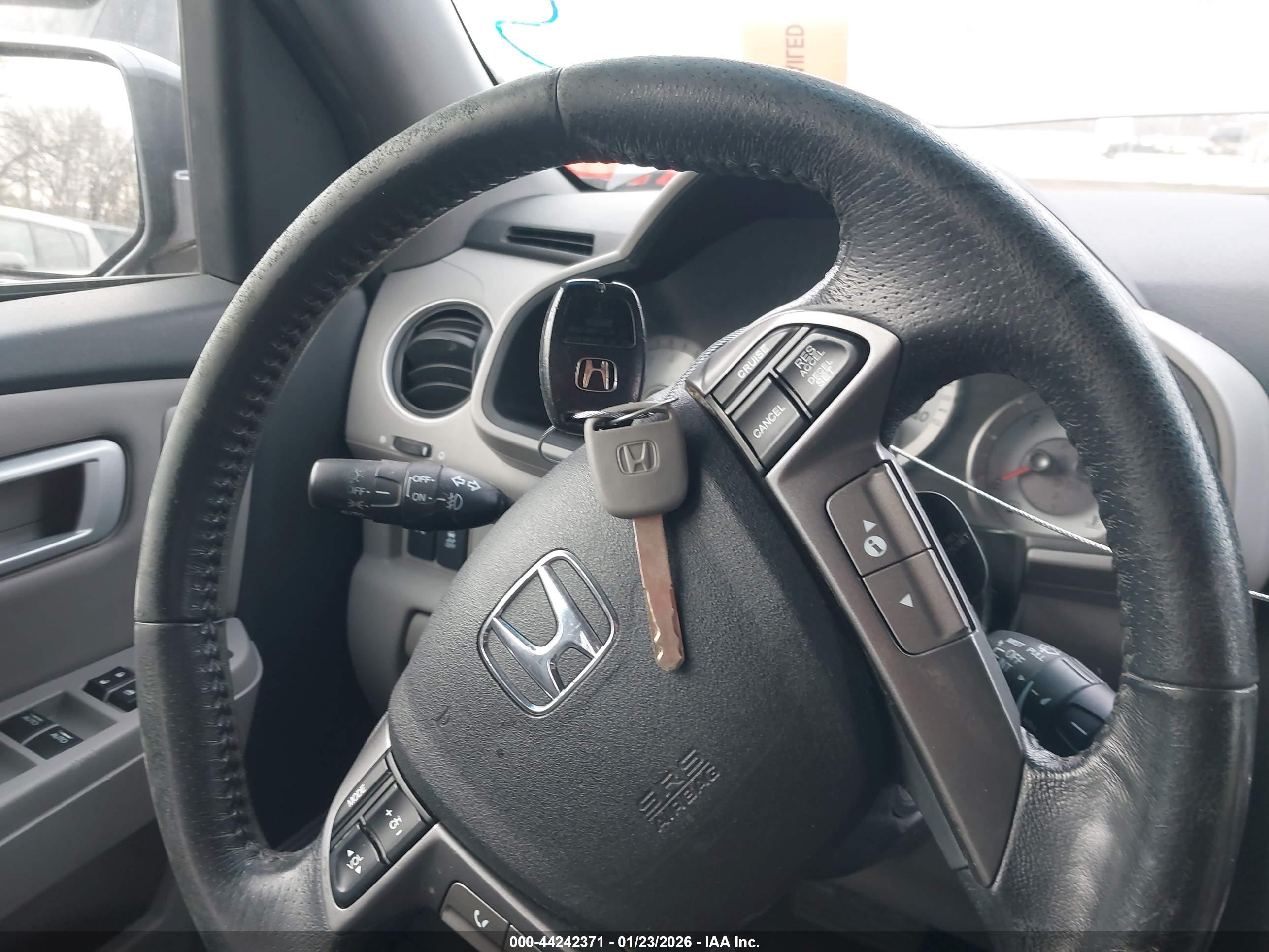 HONDA PILOT image 11