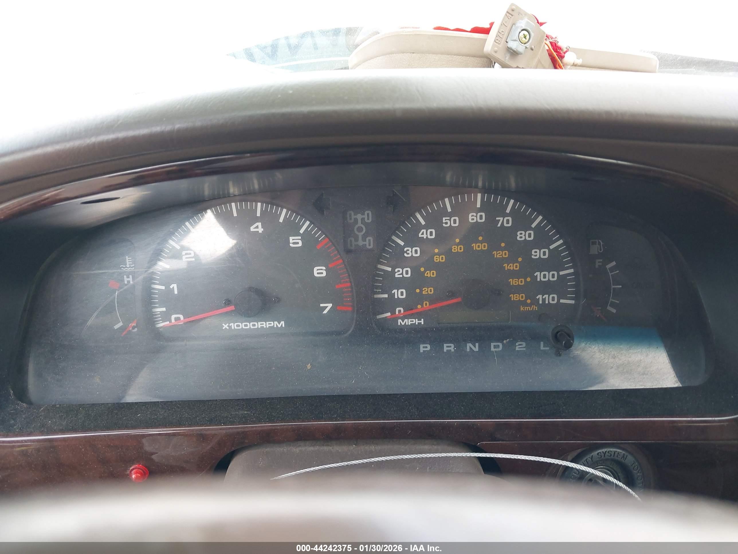 TOYOTA 4RUNNER image 7