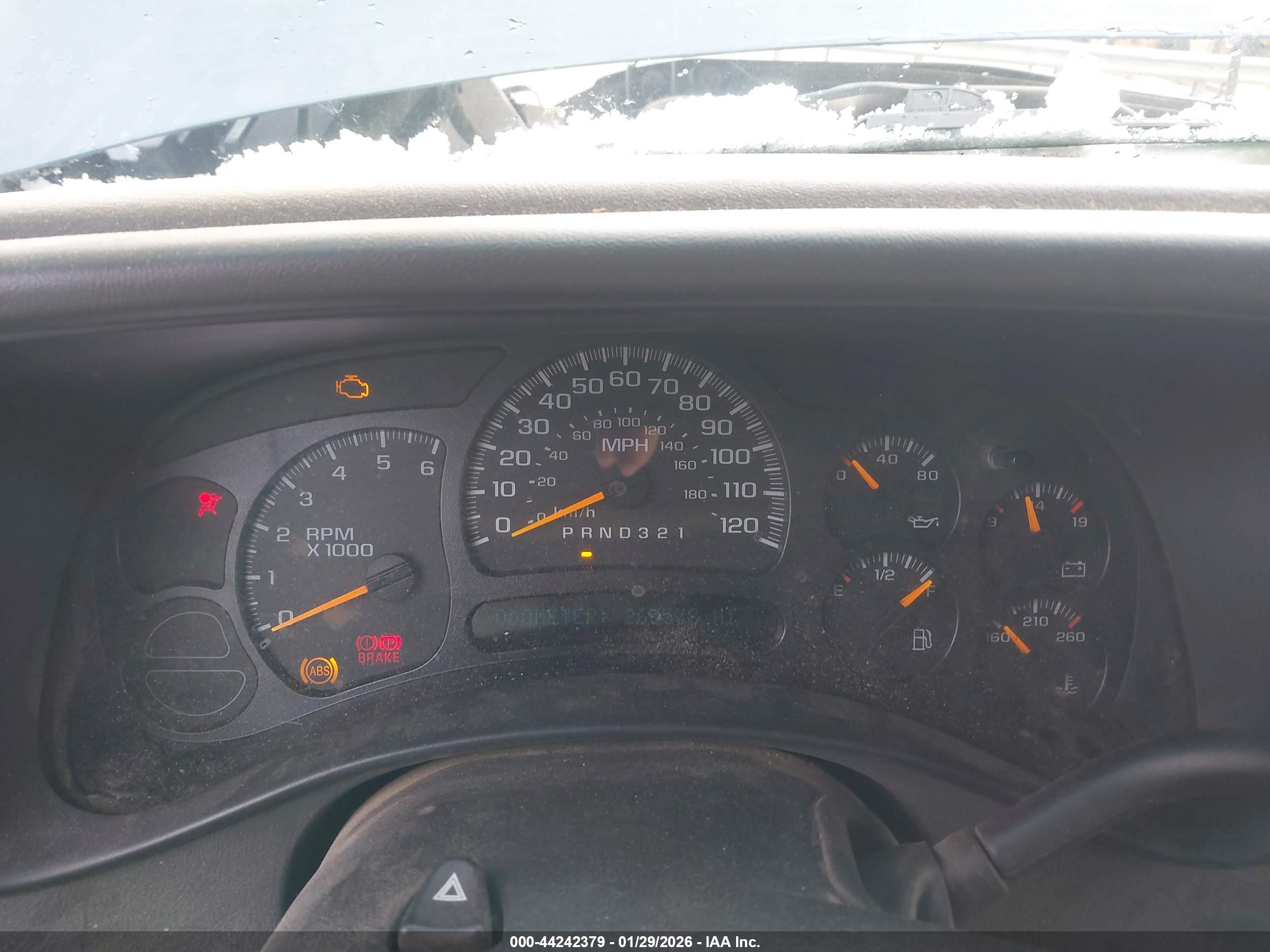 GMC SIERRA image 7