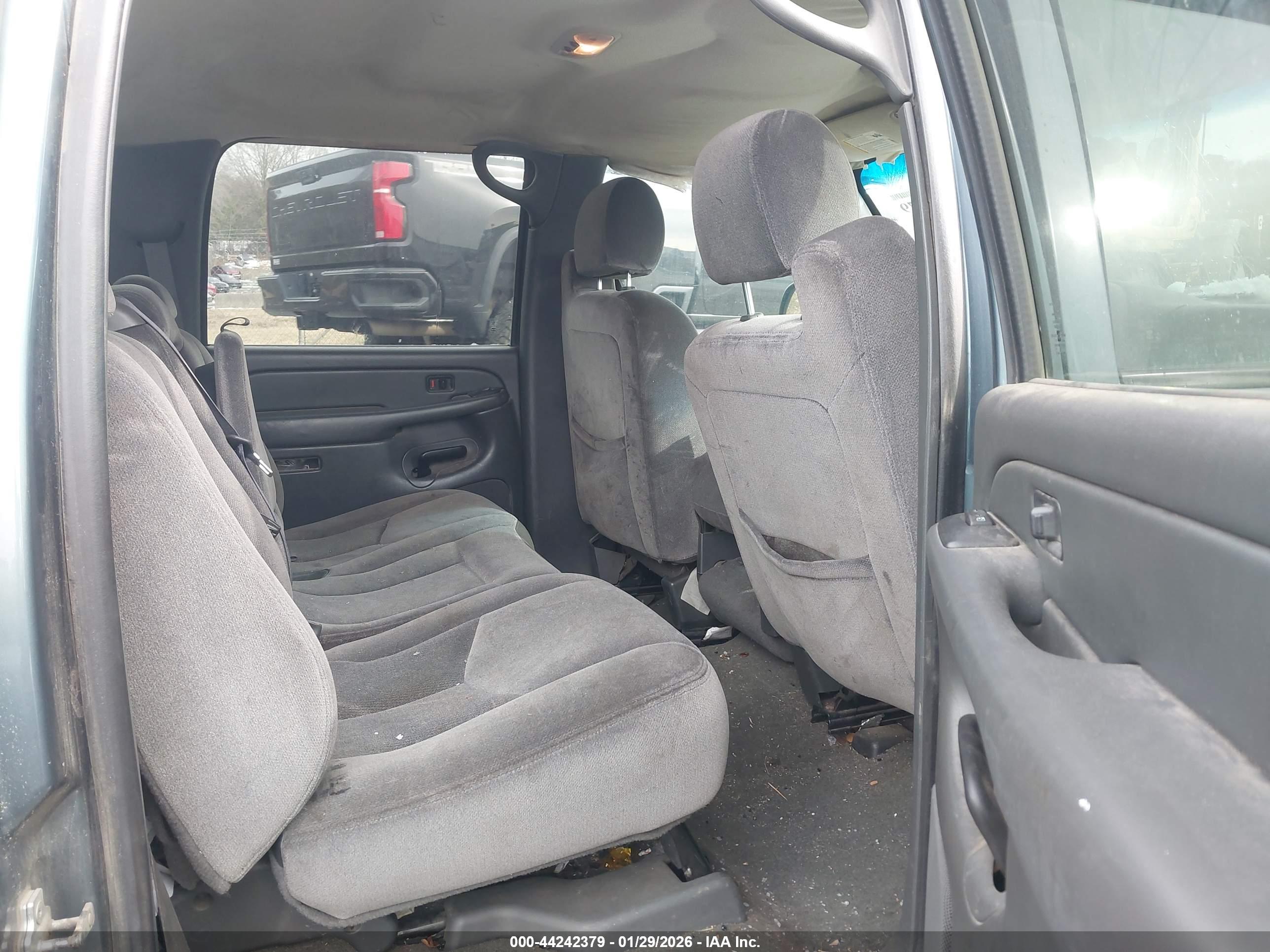 GMC SIERRA image 8
