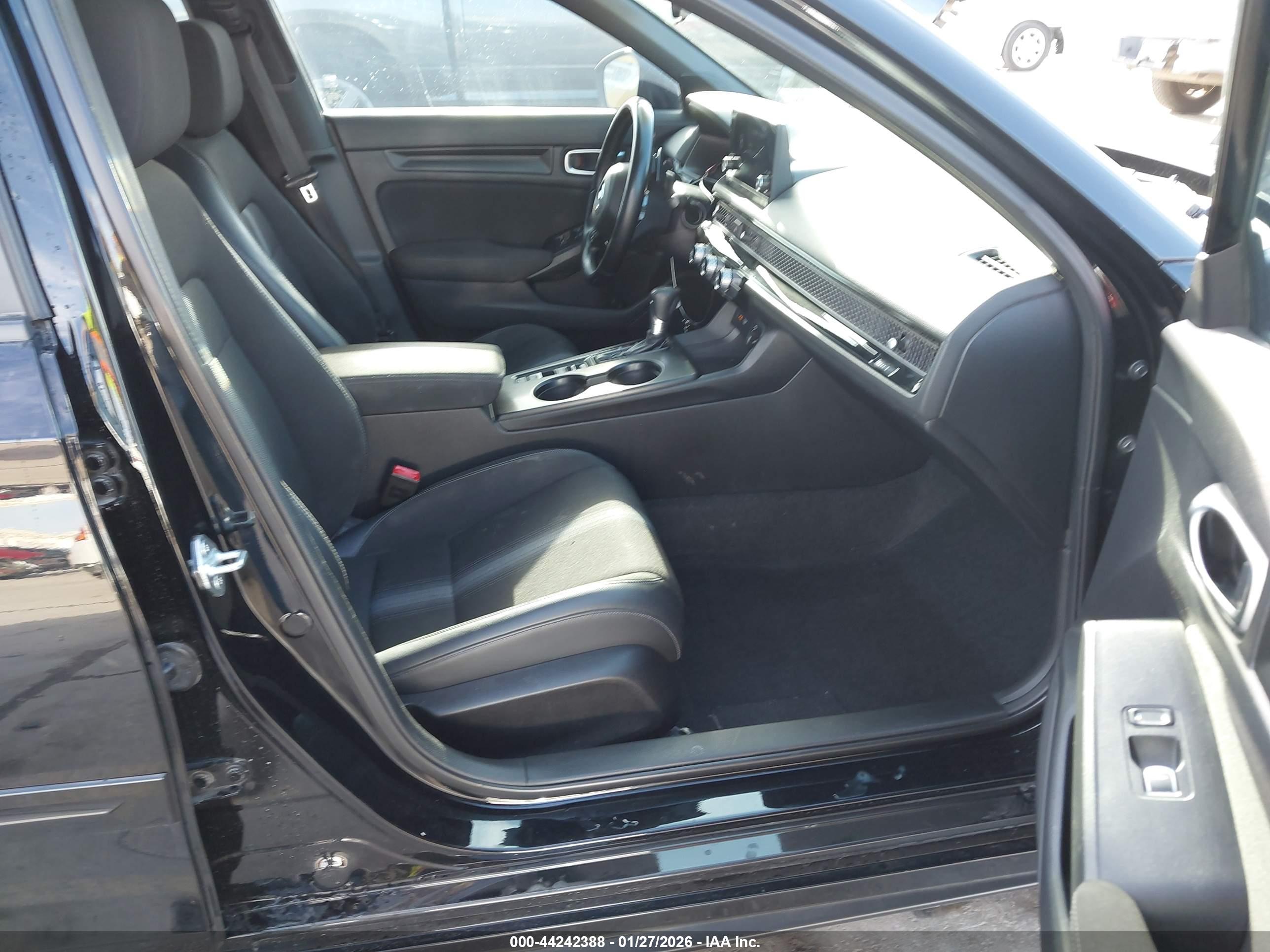 HONDA CIVIC image 5