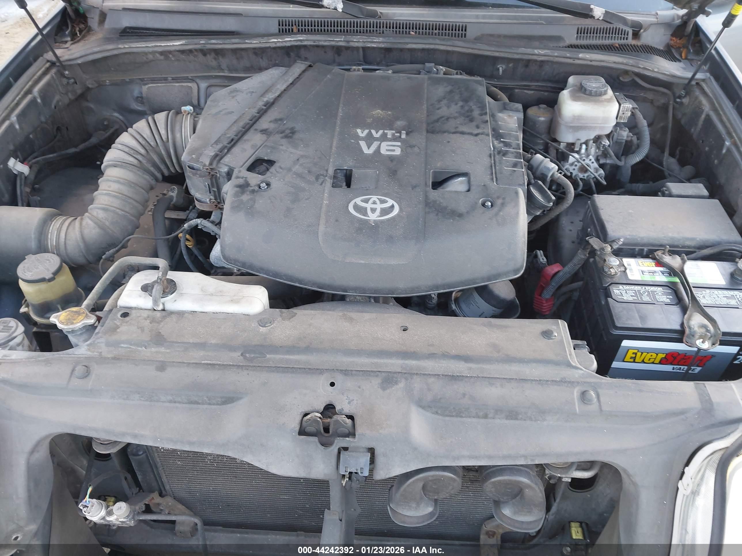 TOYOTA 4RUNNER image 10
