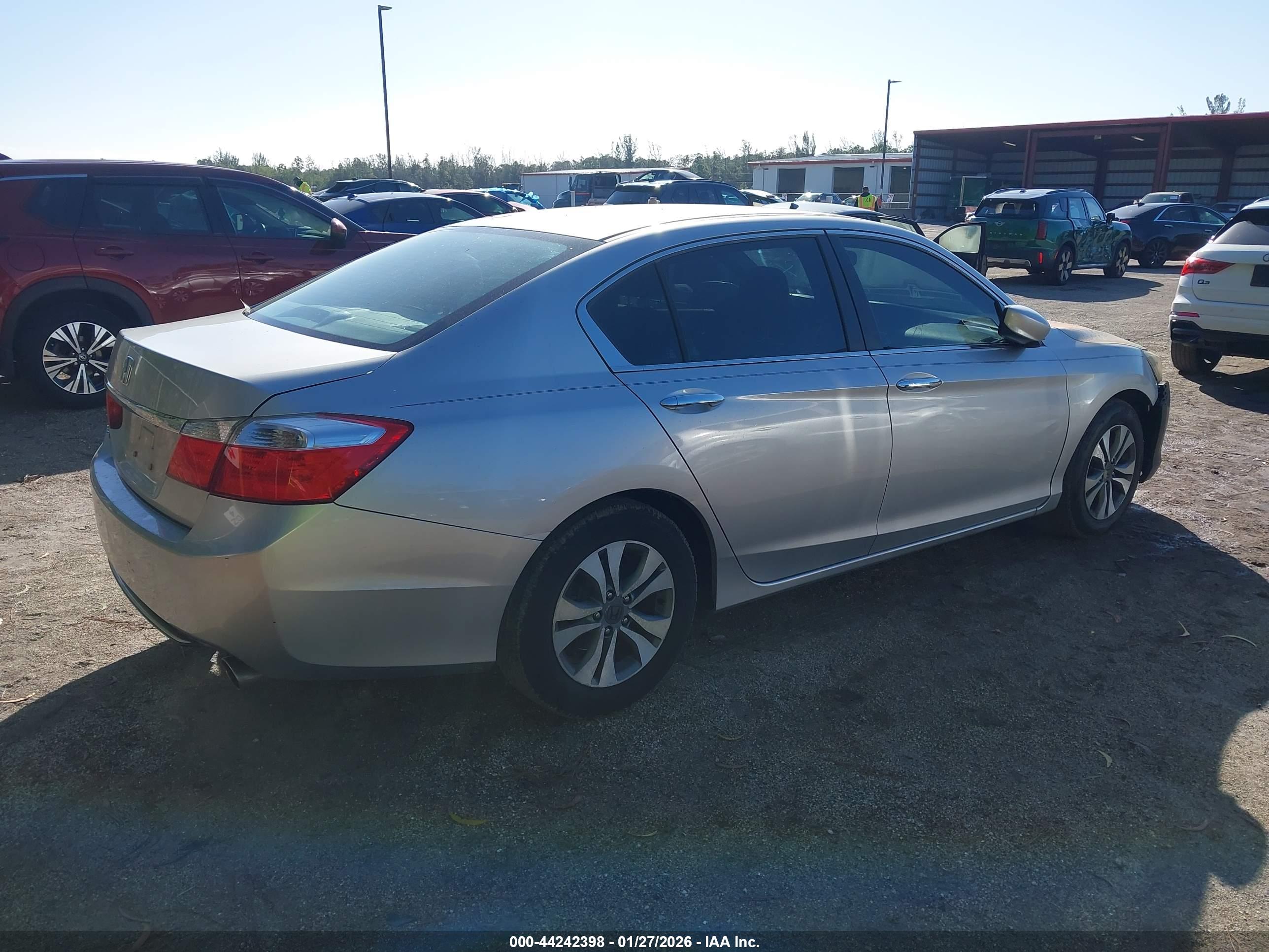HONDA ACCORD image 4