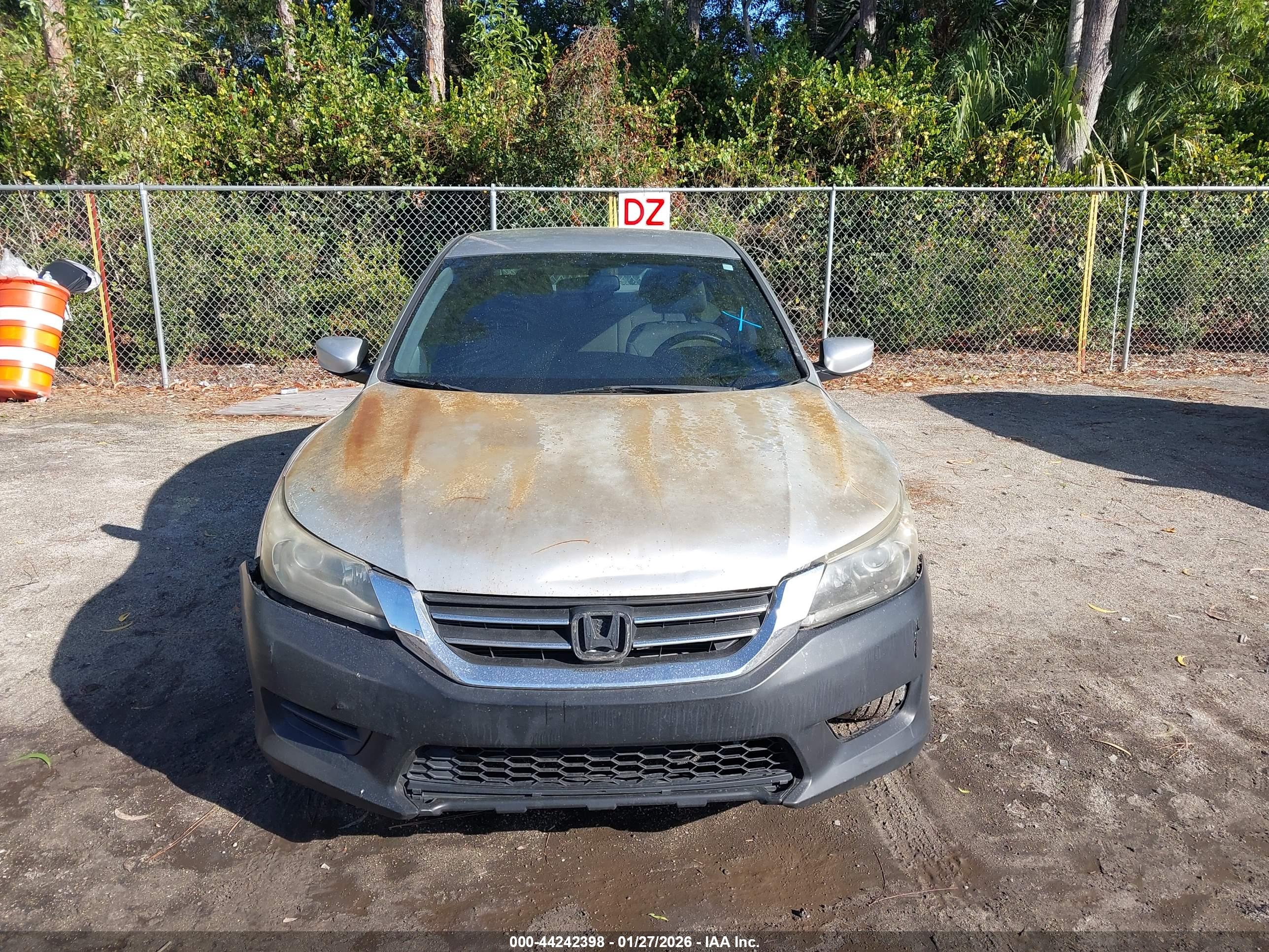 HONDA ACCORD image 6