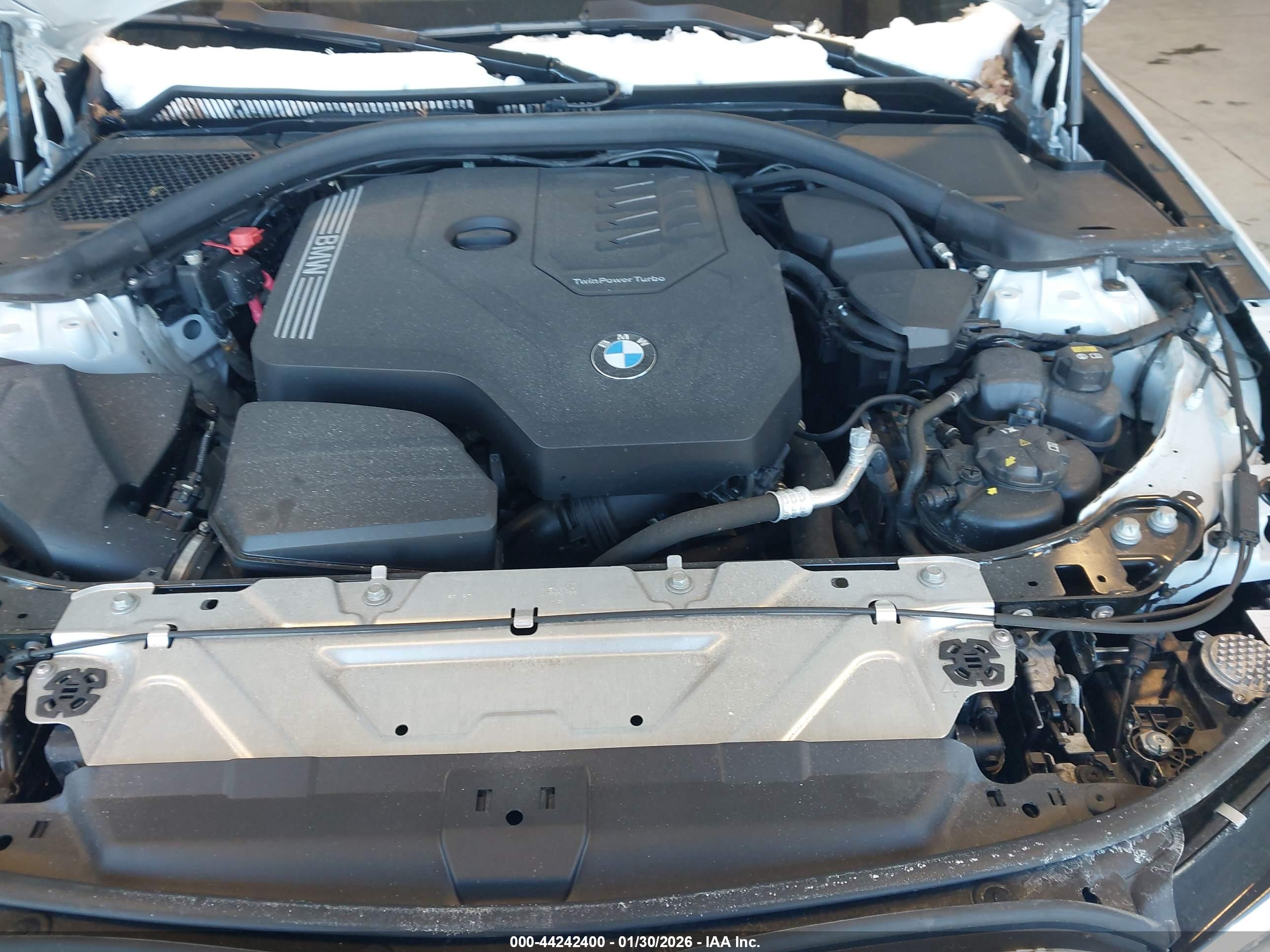 BMW 330I image 10