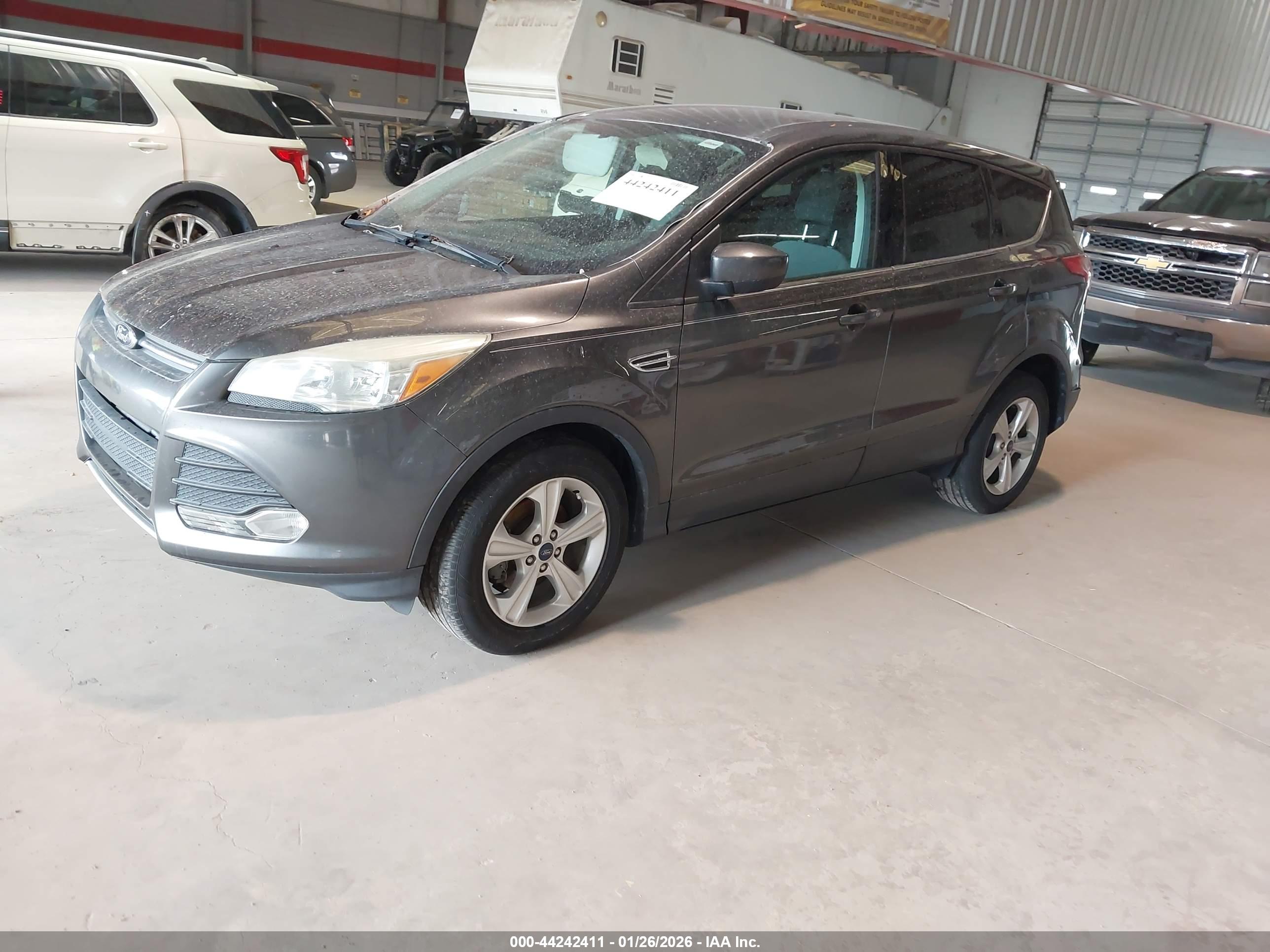 FORD ESCAPE image 2