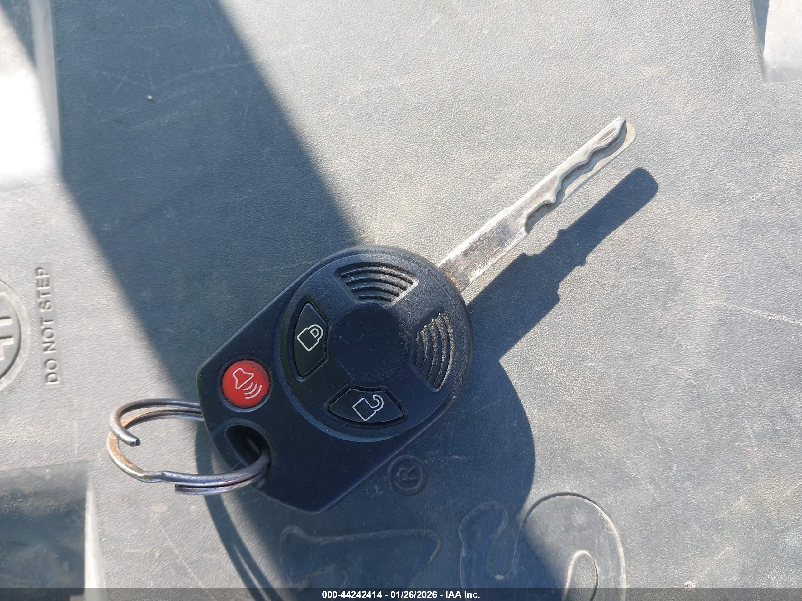 FORD ESCAPE image 11