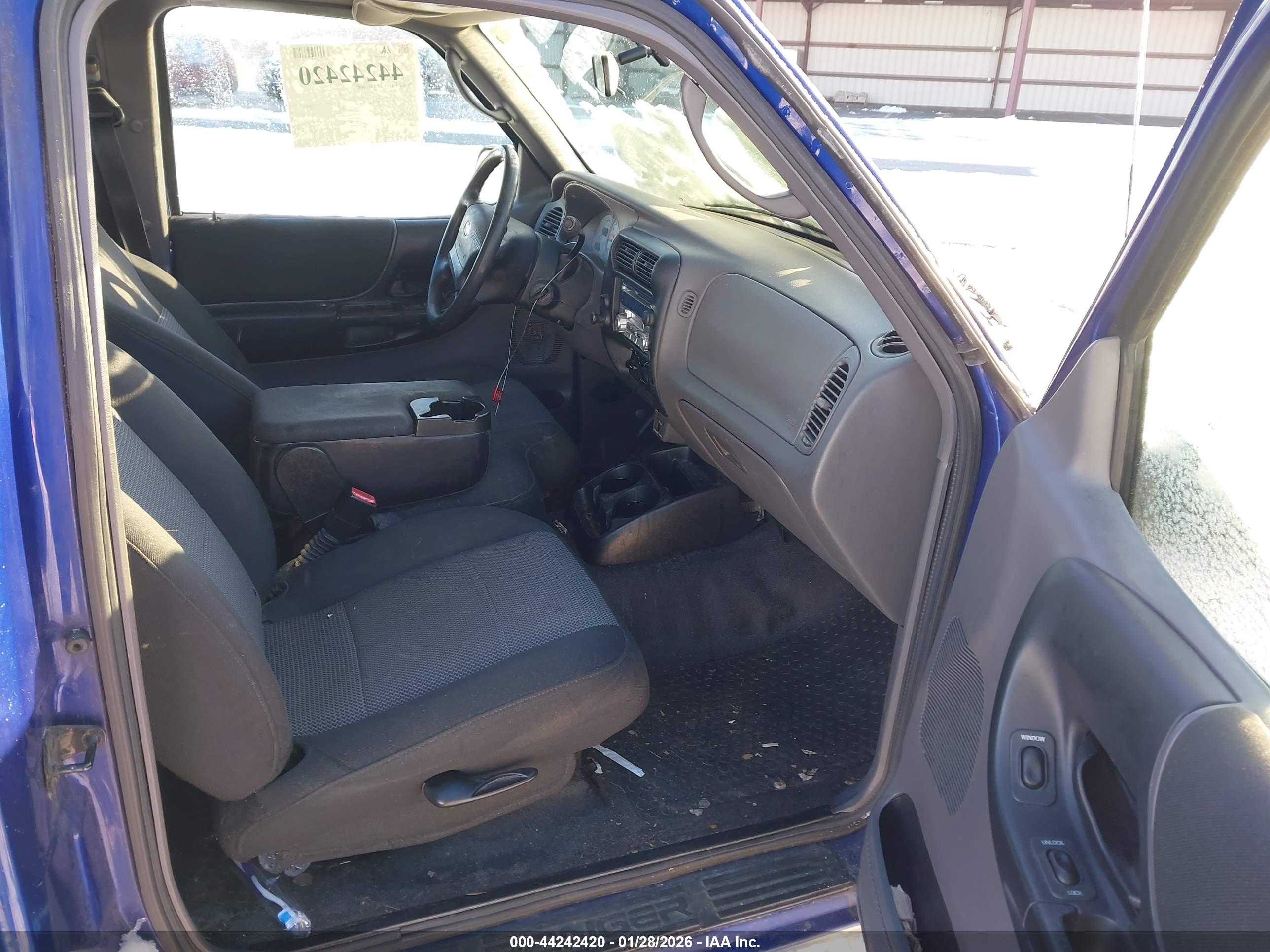 FORD RANGER image 5