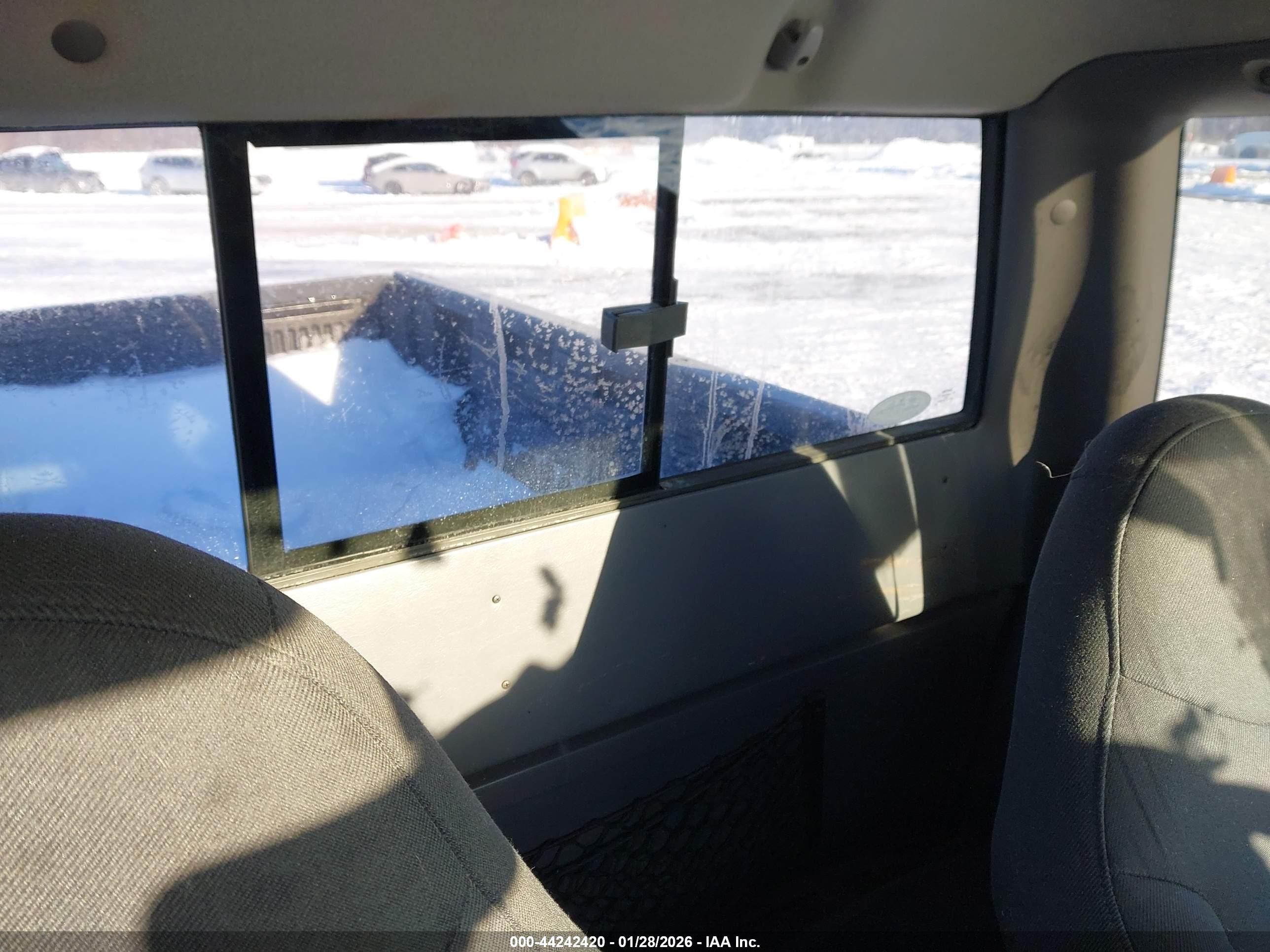 FORD RANGER image 8