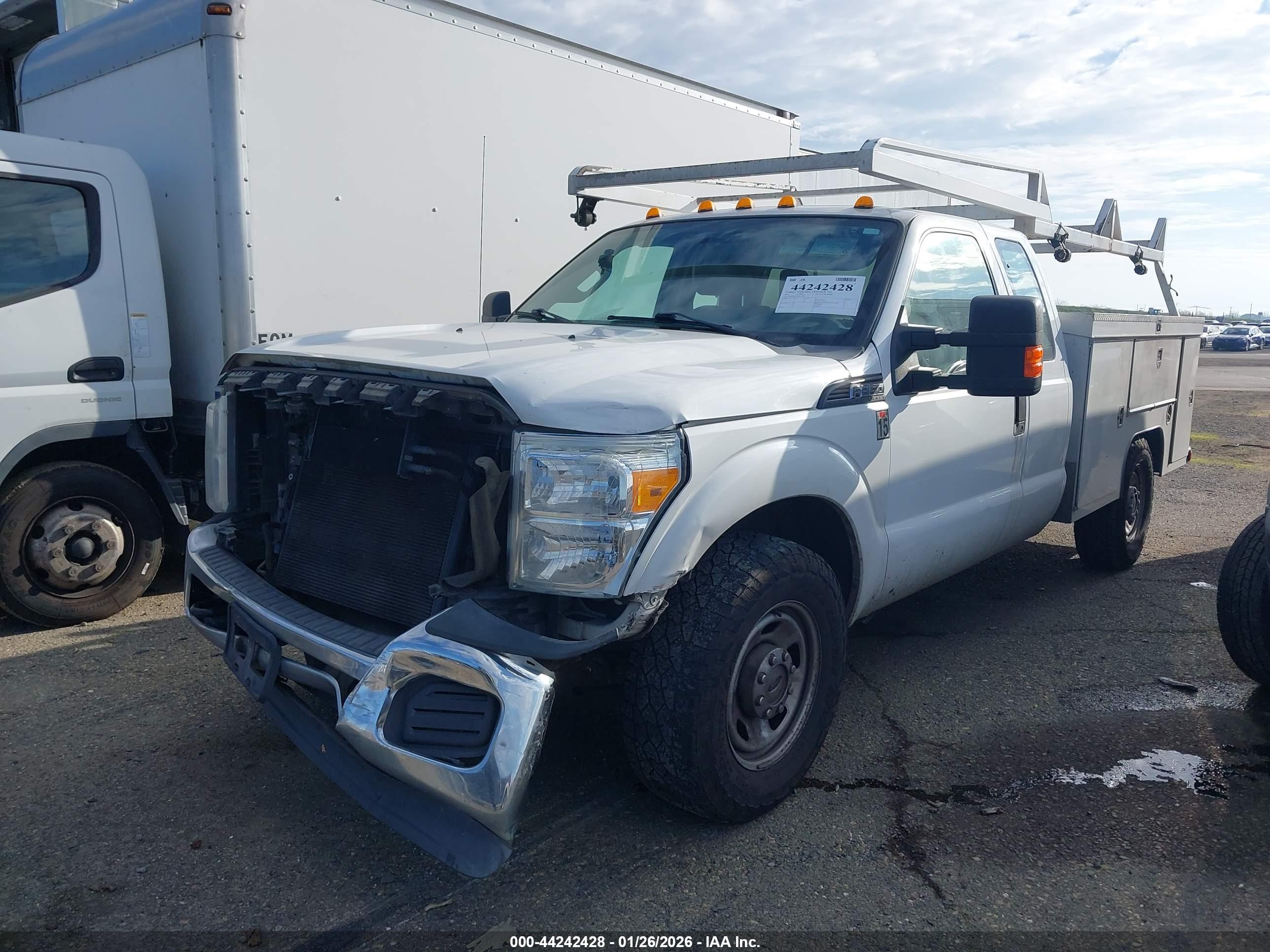 FORD F-350 image 2