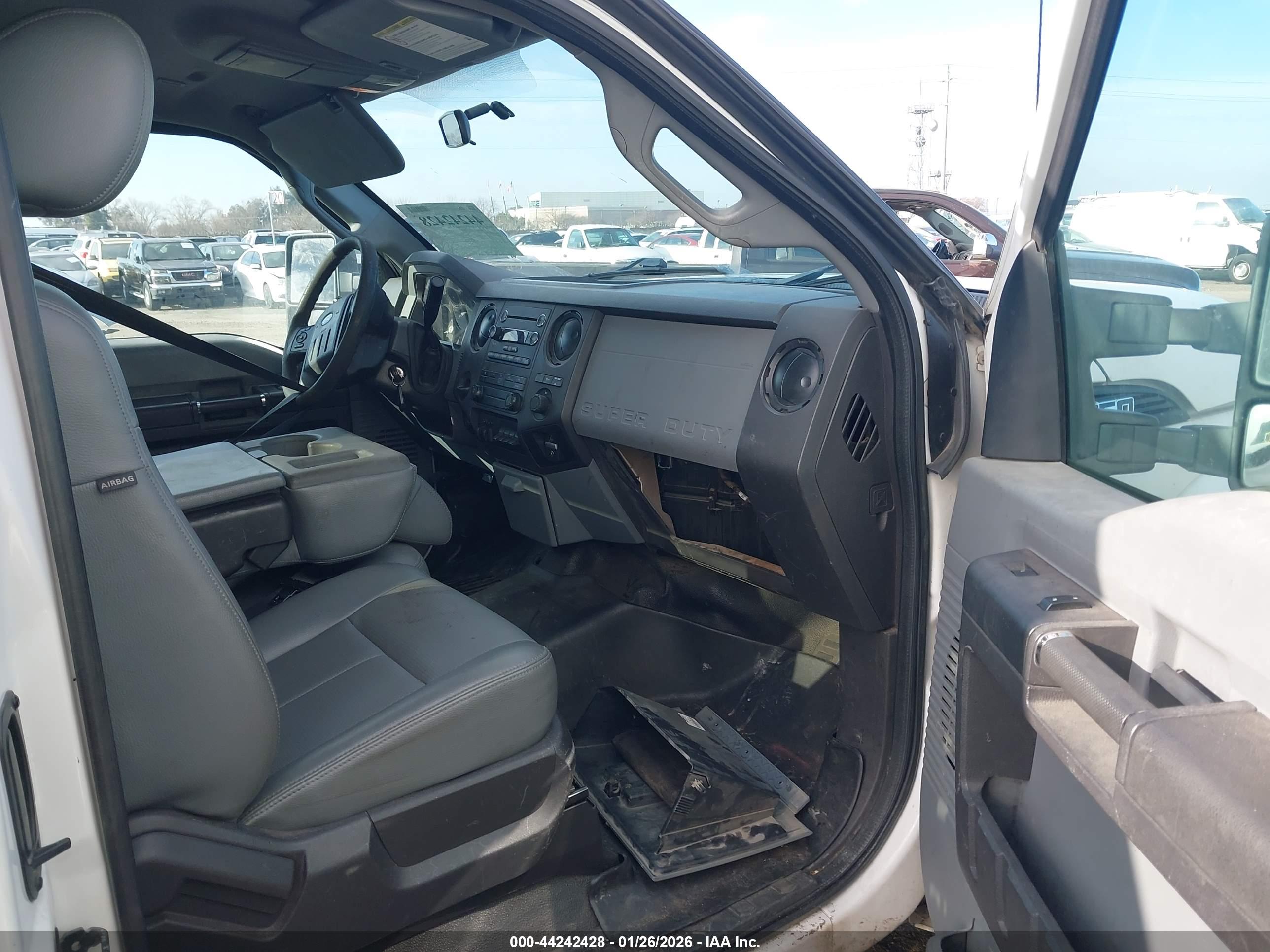 FORD F-350 image 8