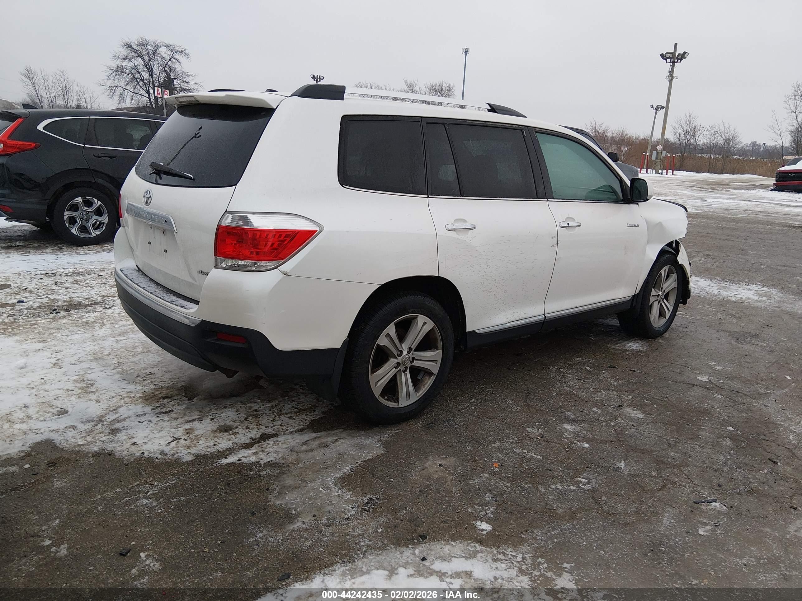 TOYOTA HIGHLANDER image 4