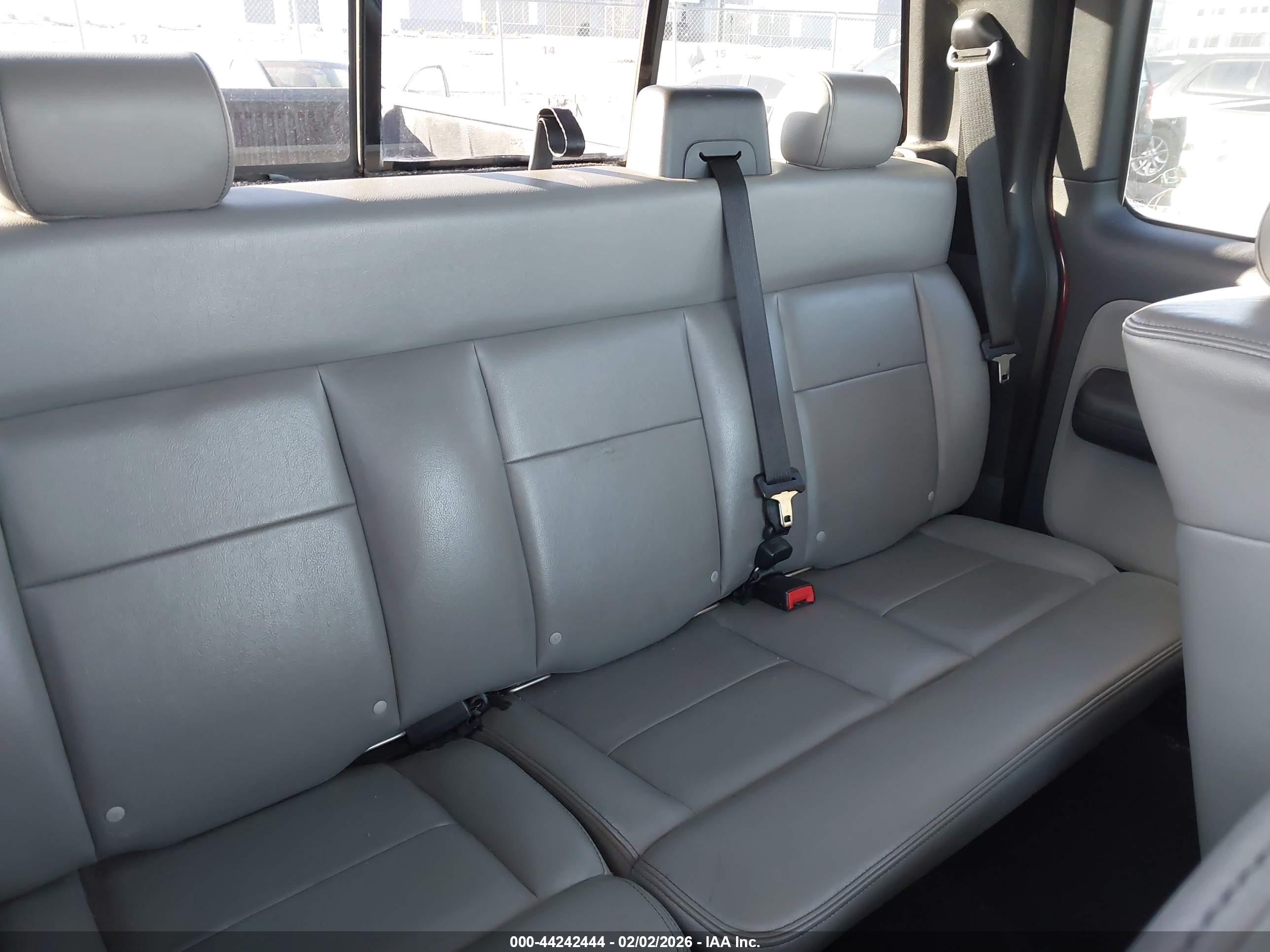 FORD F-150 image 8