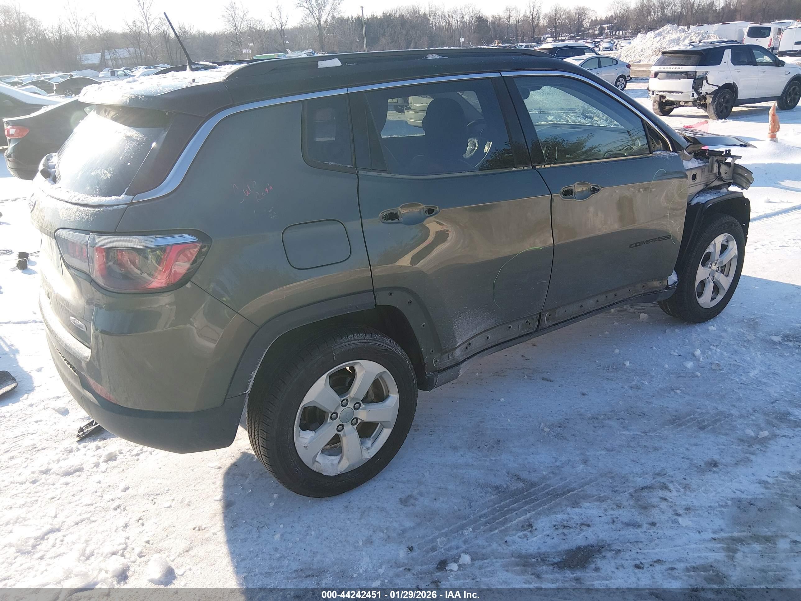 JEEP COMPASS image 4