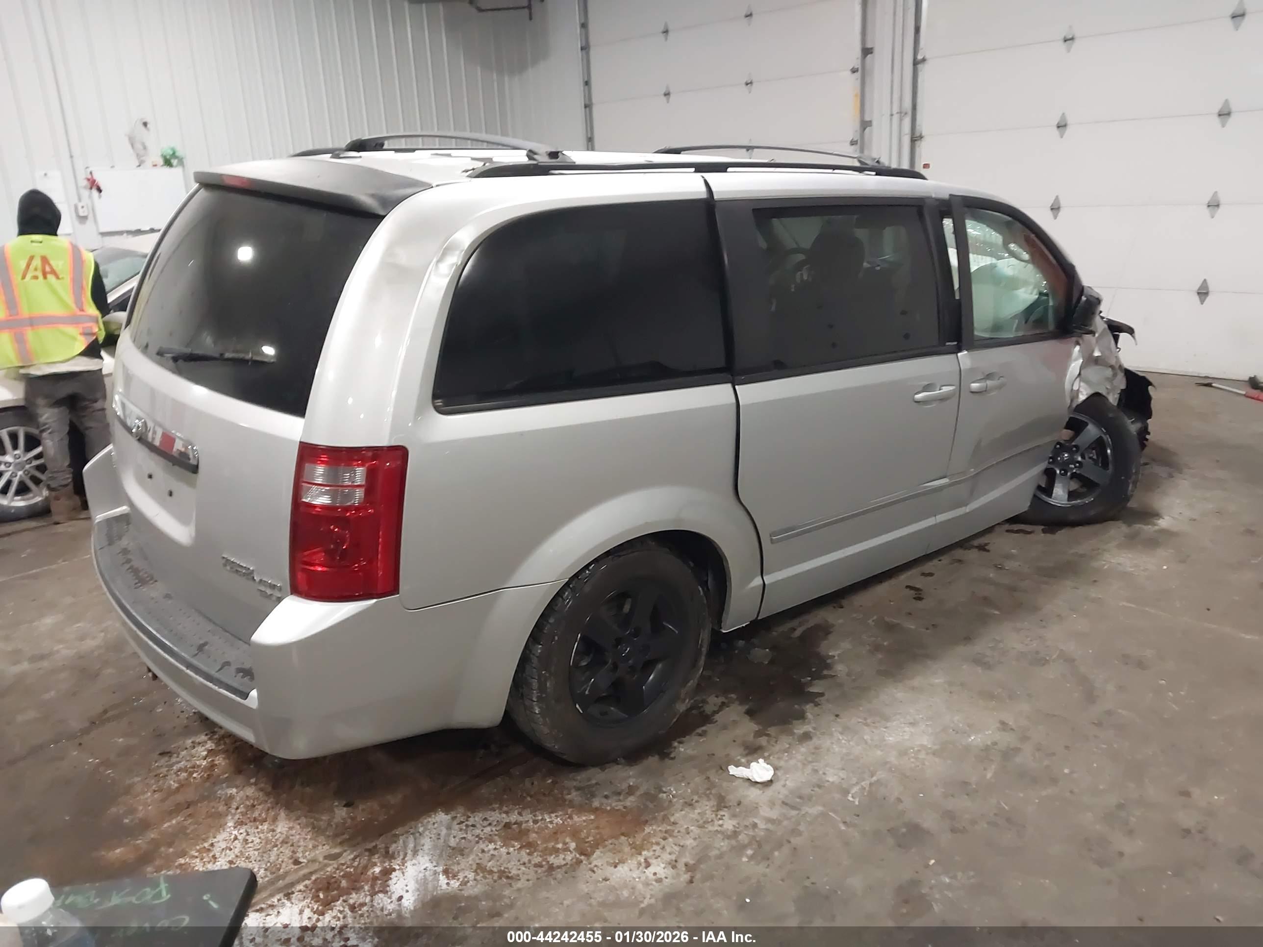DODGE GRAND image 4