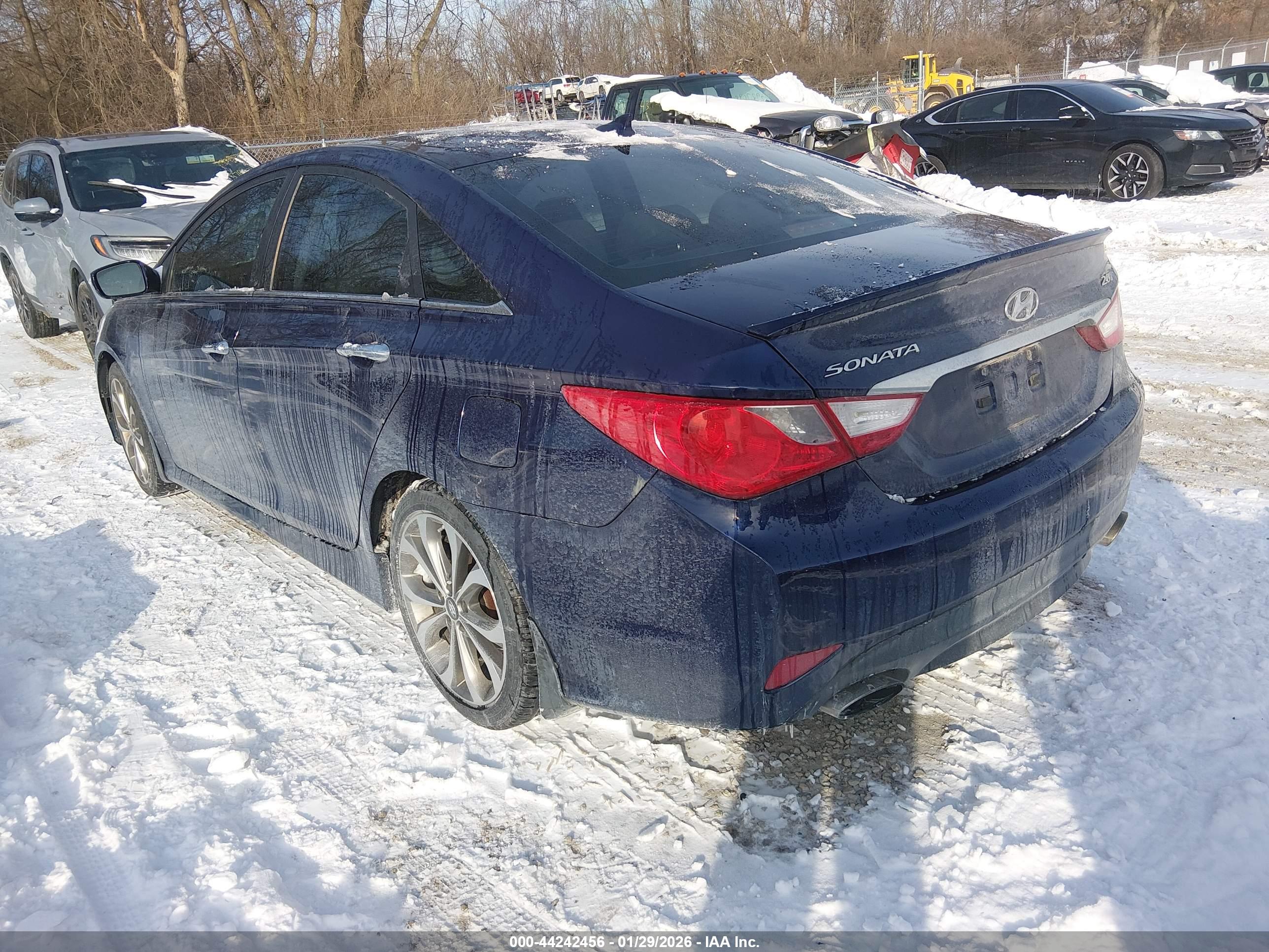 HYUNDAI SONATA image 3