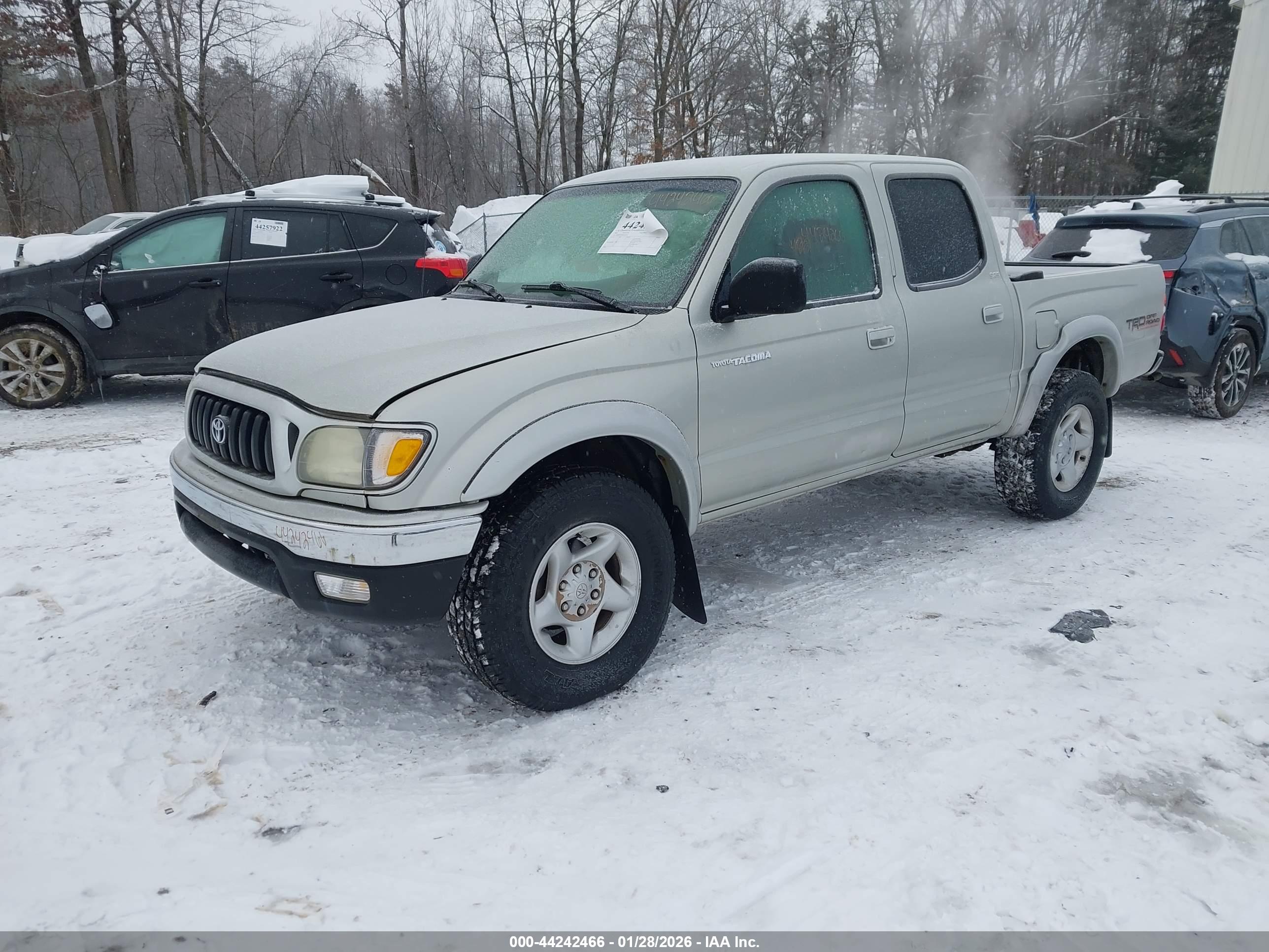 TOYOTA TACOMA image 2