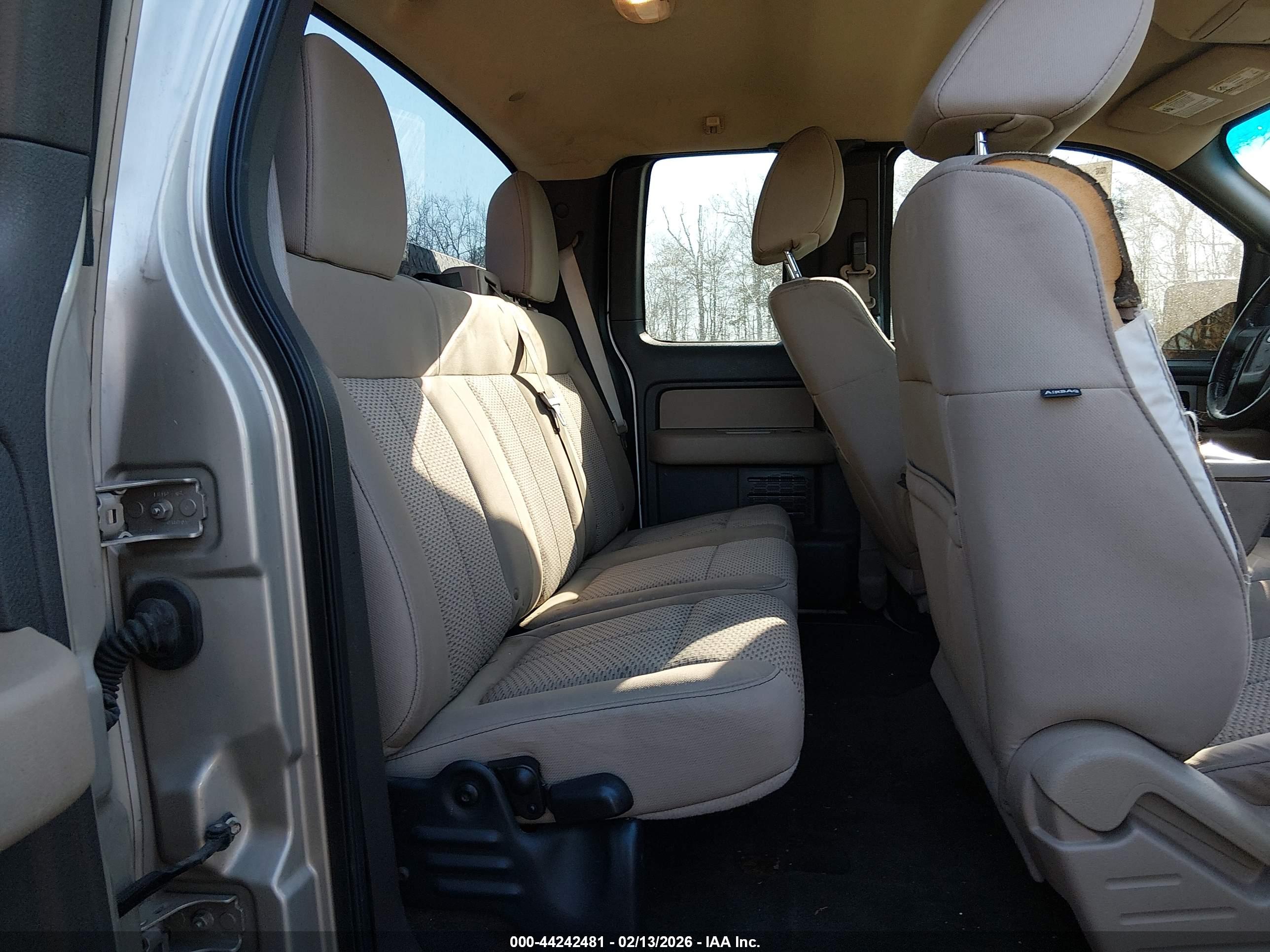FORD F-150 image 8