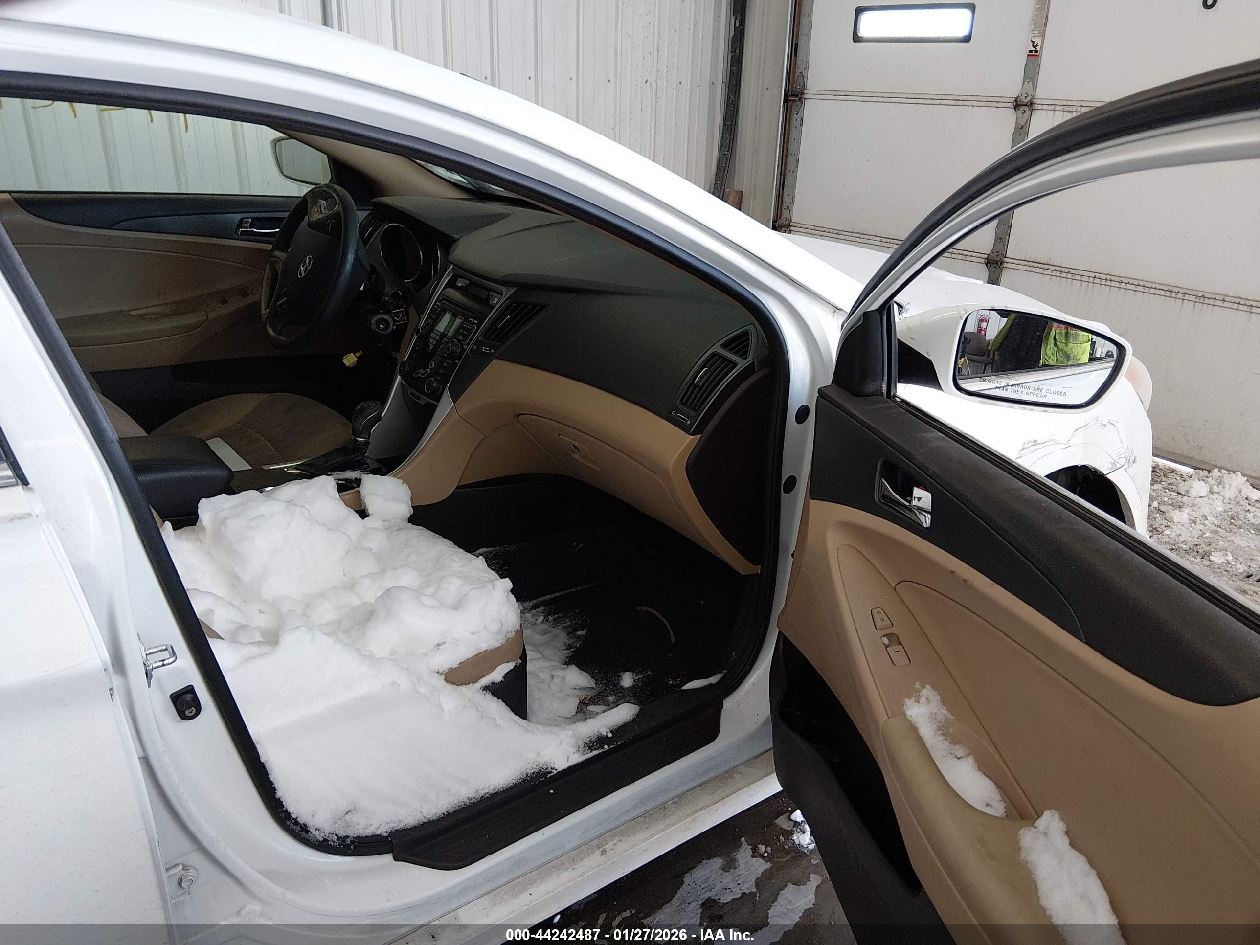 HYUNDAI SONATA image 5