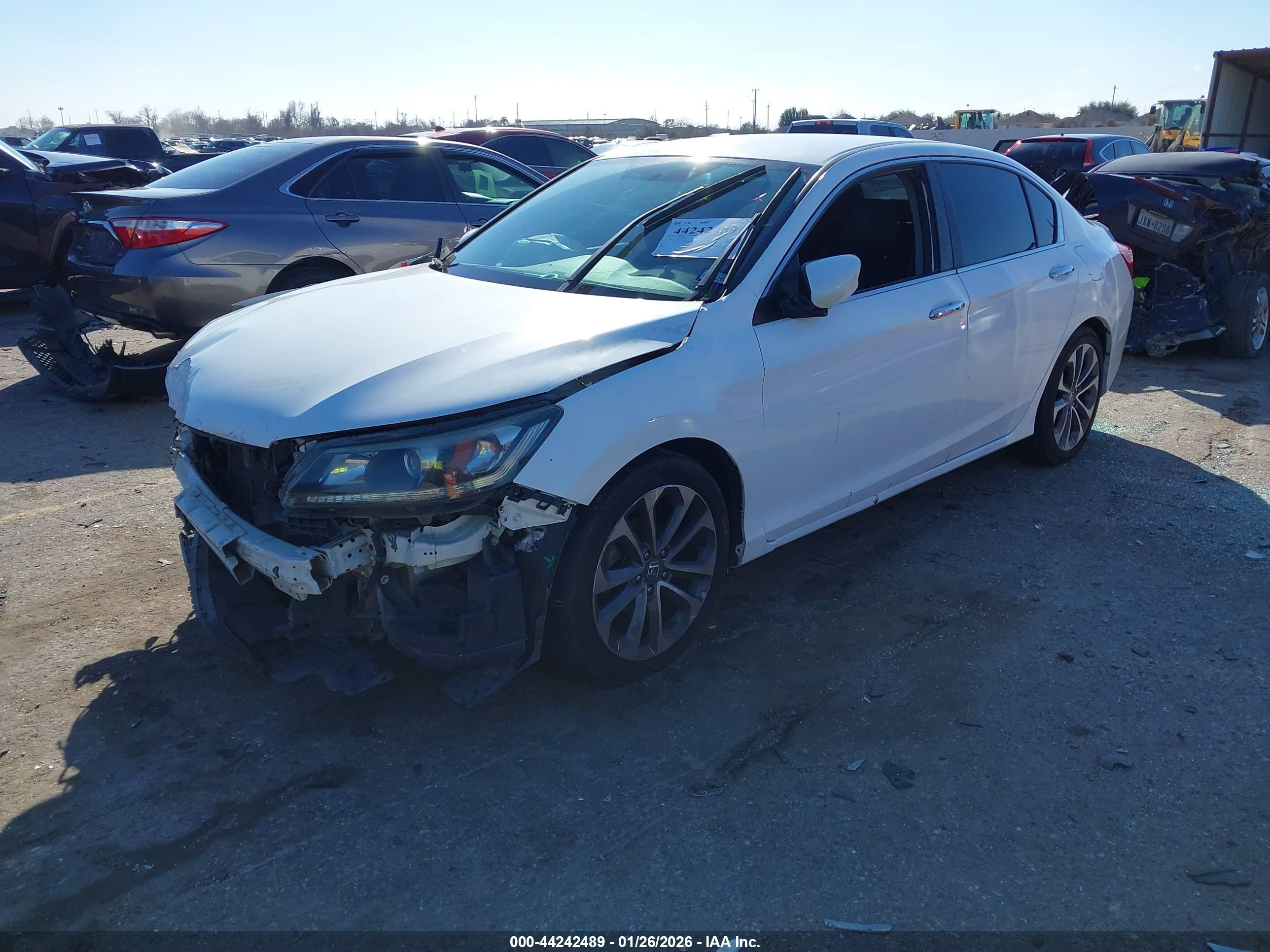 HONDA ACCORD image 2