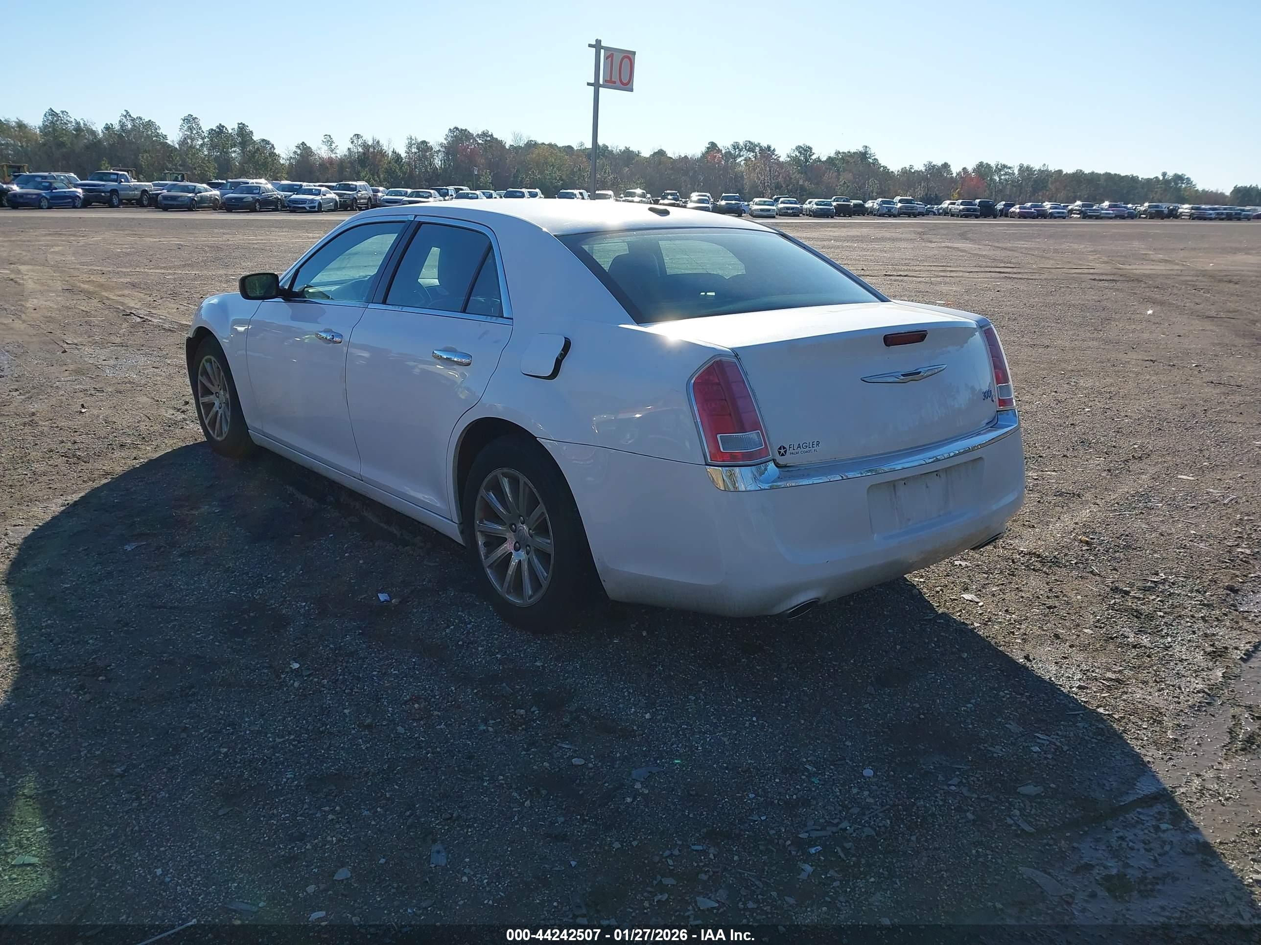 CHRYSLER 300C image 3