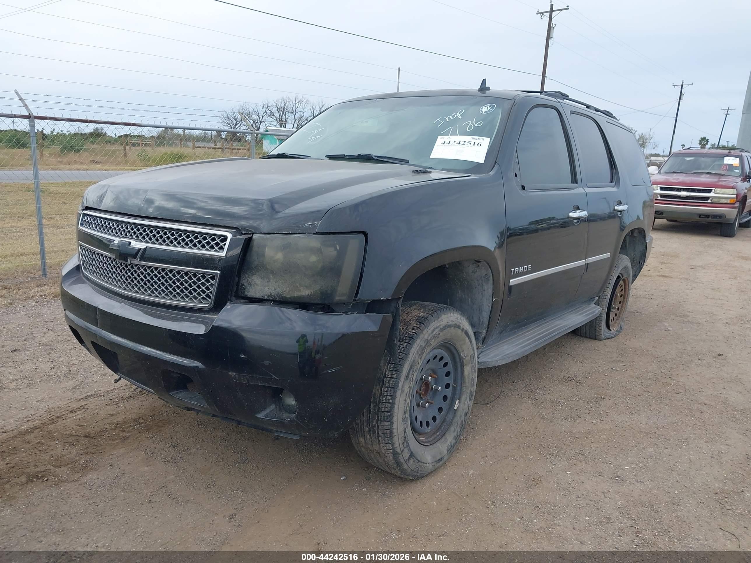 CHEVROLET TAHOE image 2
