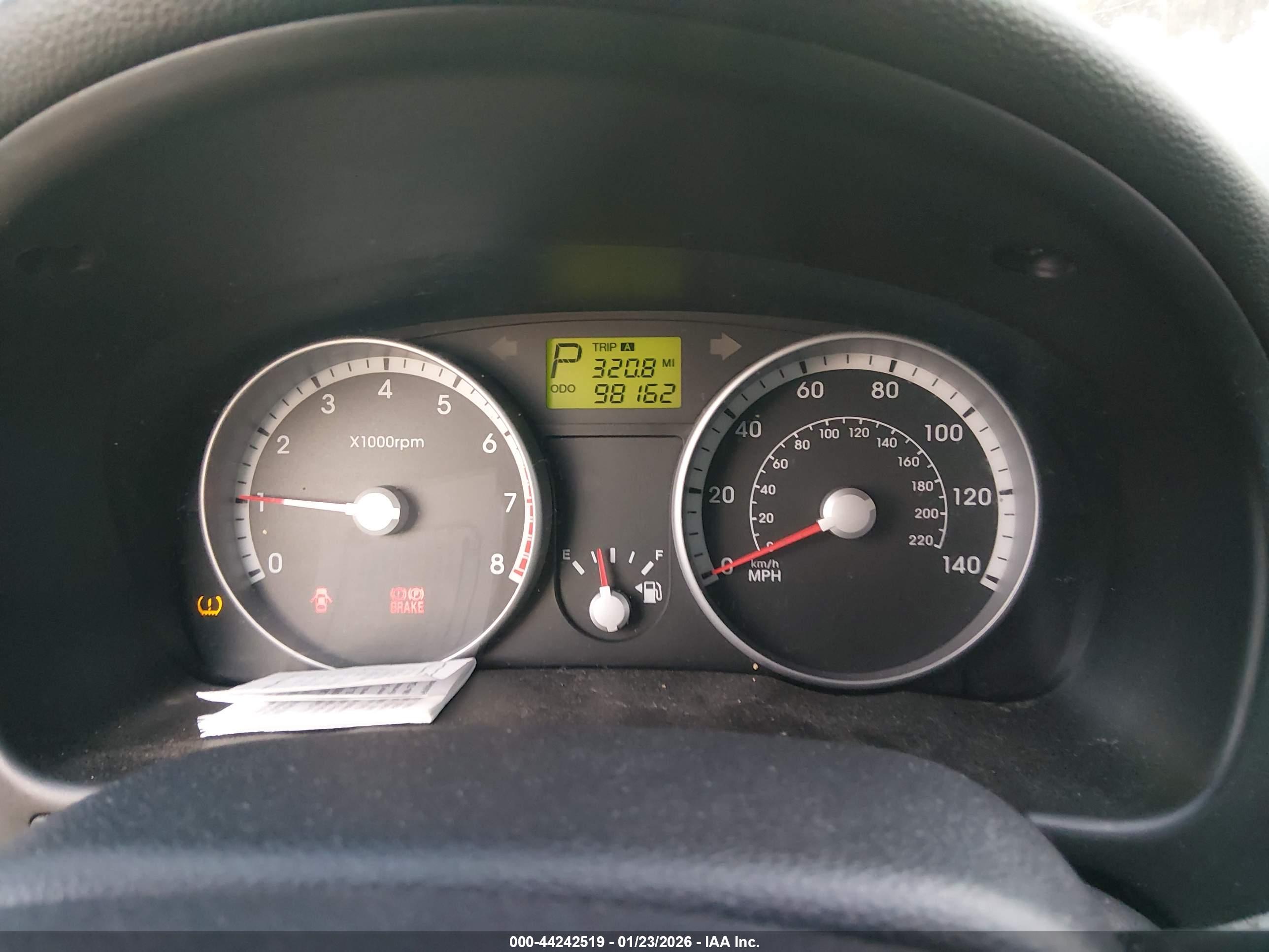 HYUNDAI ACCENT image 7