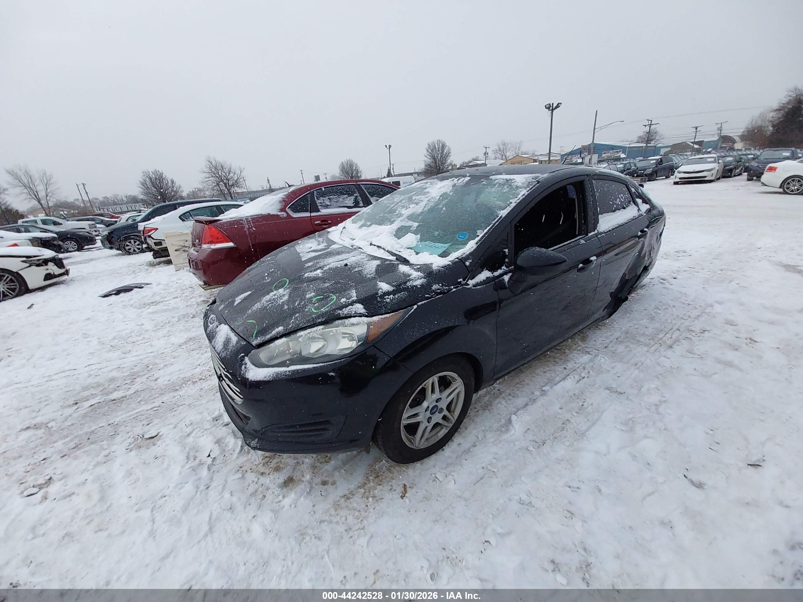 FORD FIESTA image 2