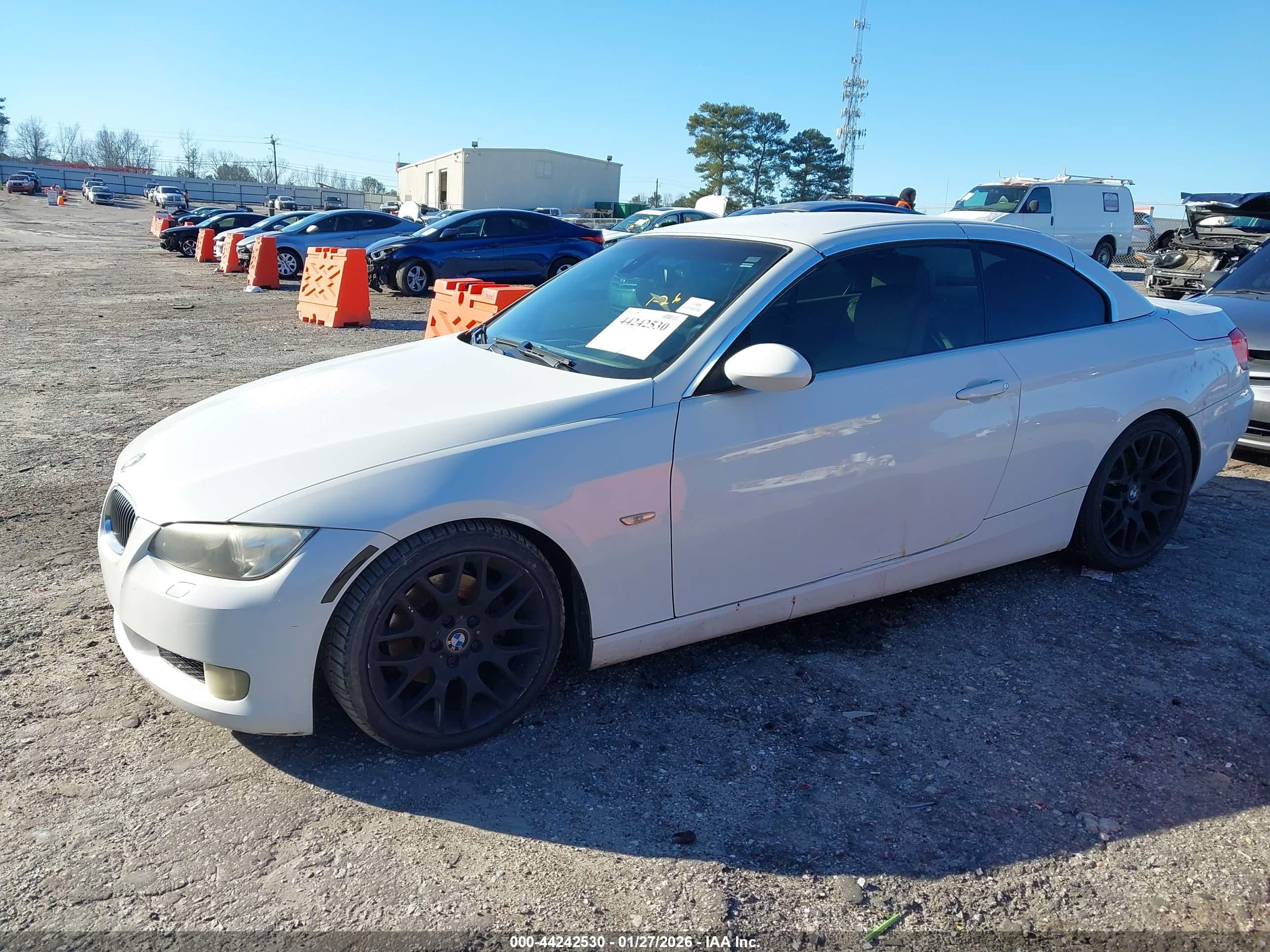 BMW 328I image 2
