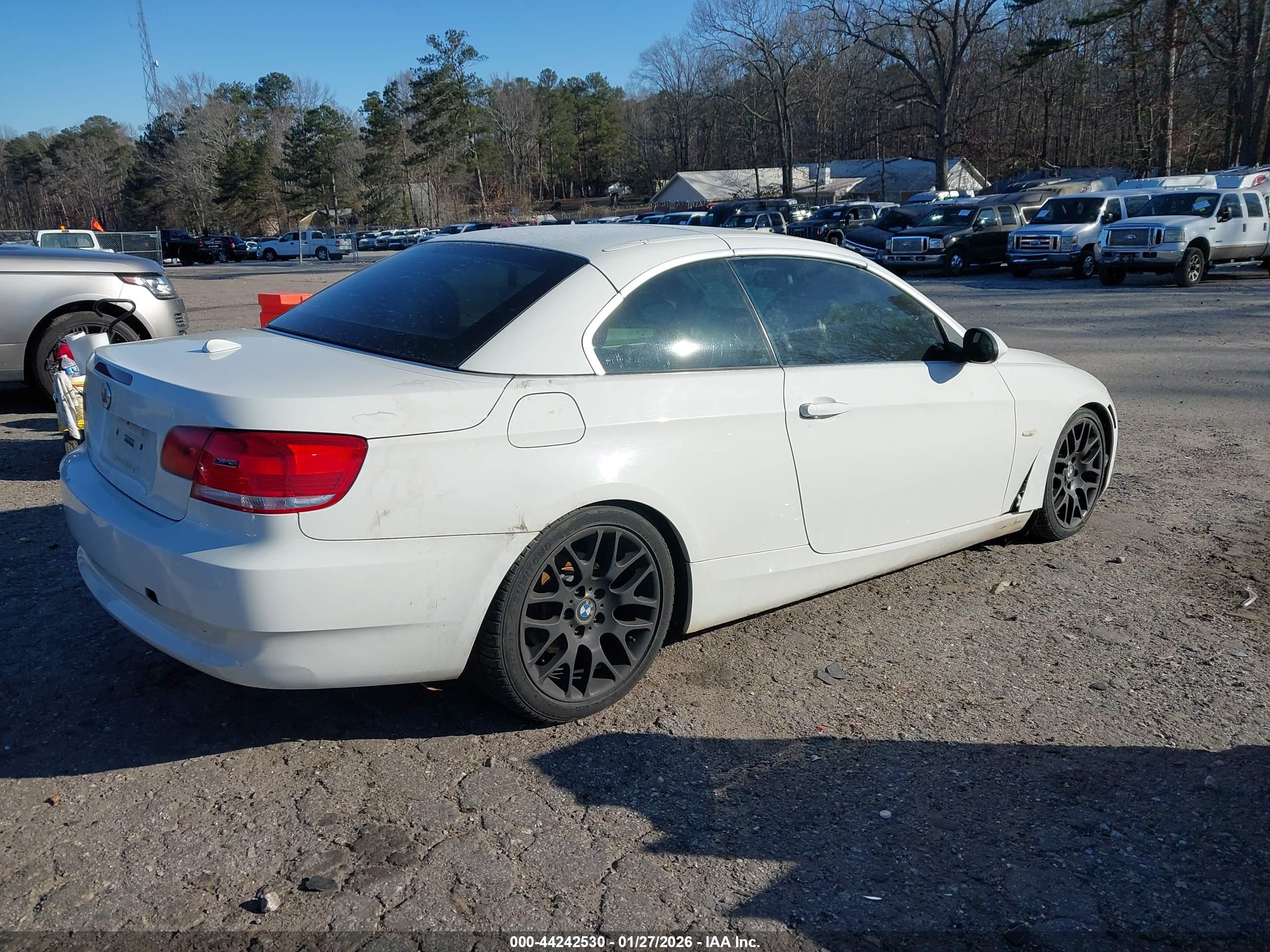 BMW 328I image 4