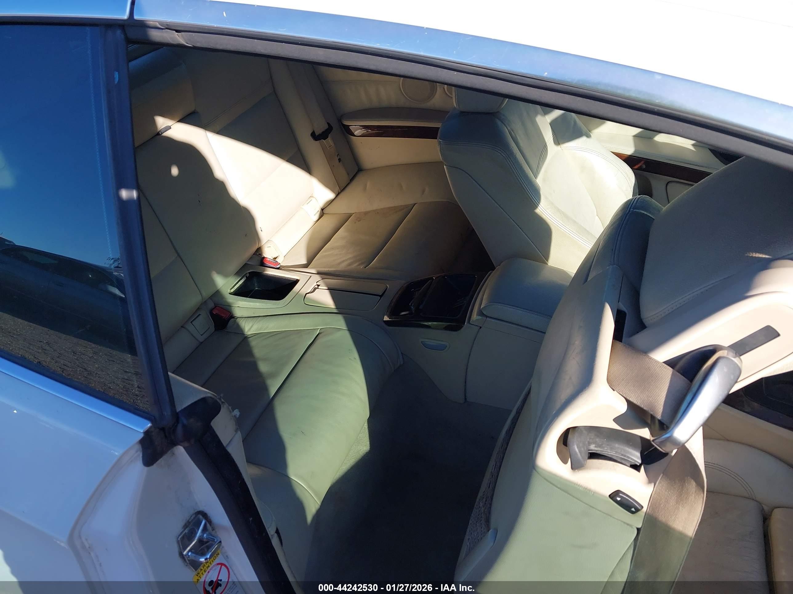 BMW 328I image 8