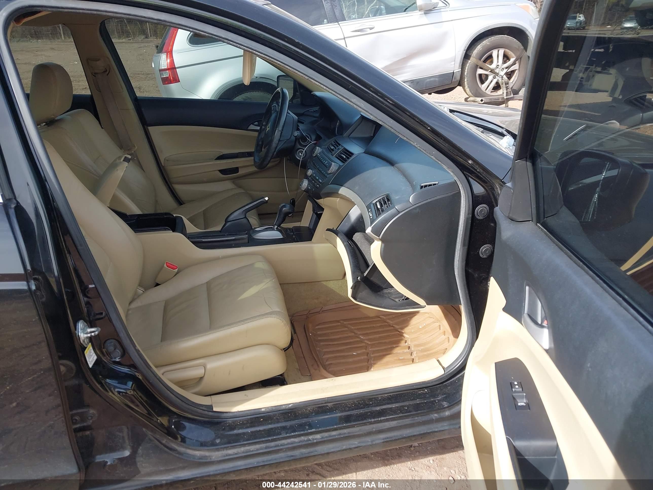 HONDA ACCORD image 5