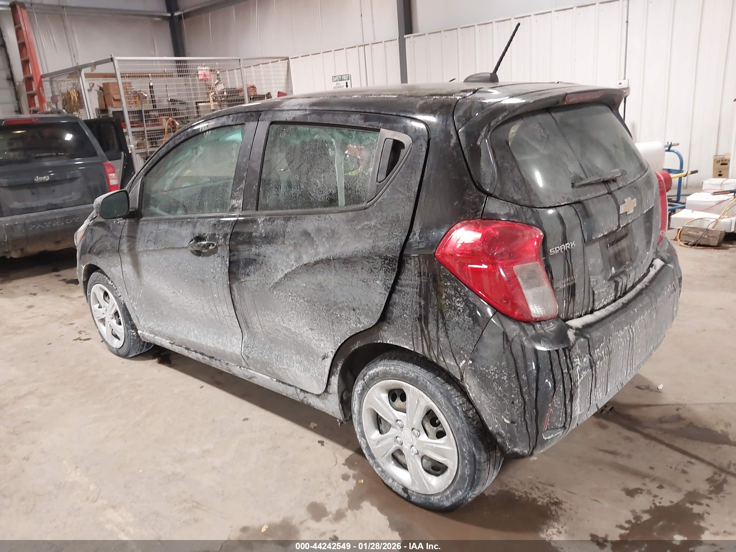 CHEVROLET SPARK image 3