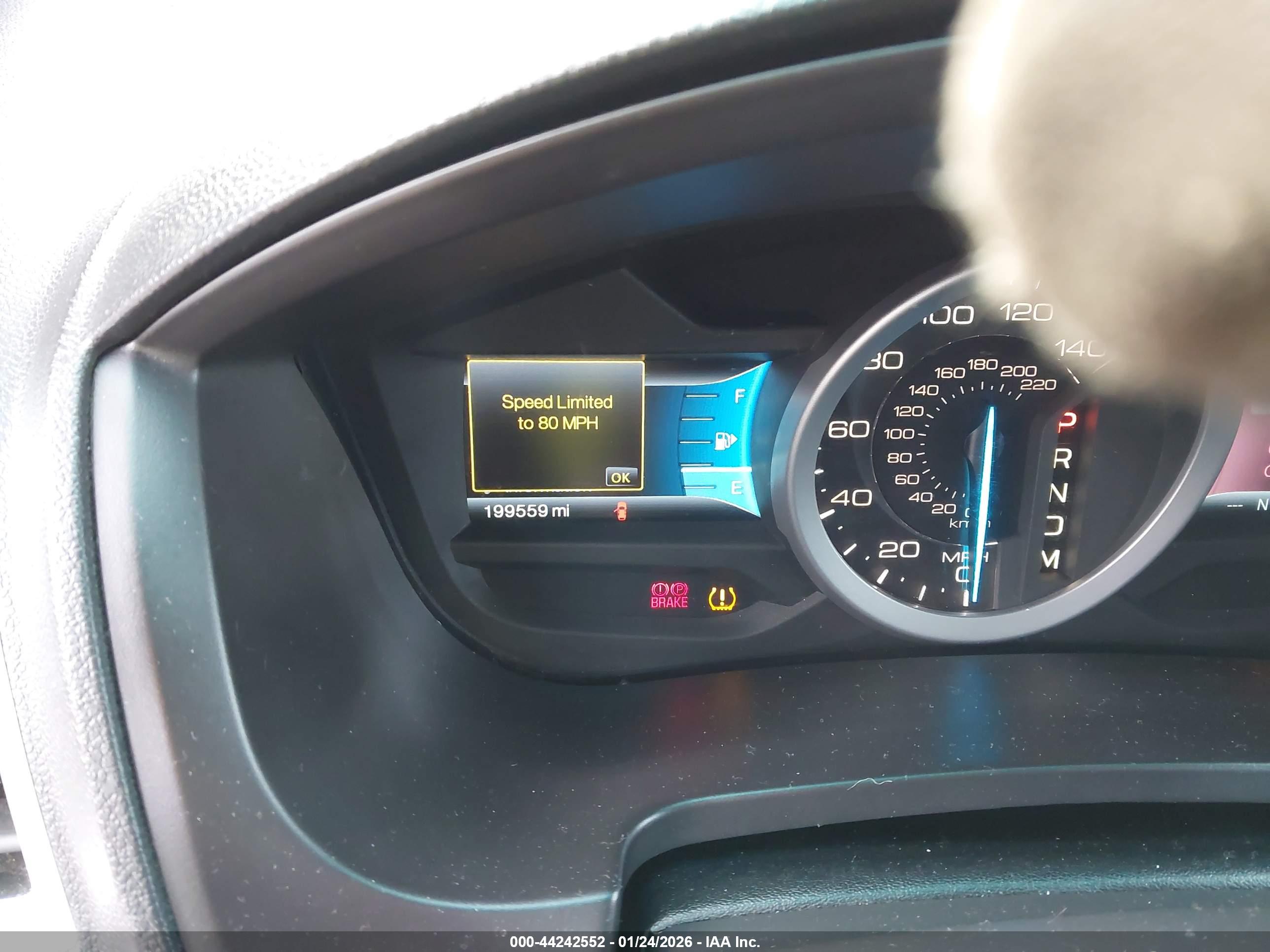 FORD EXPLORER image 7