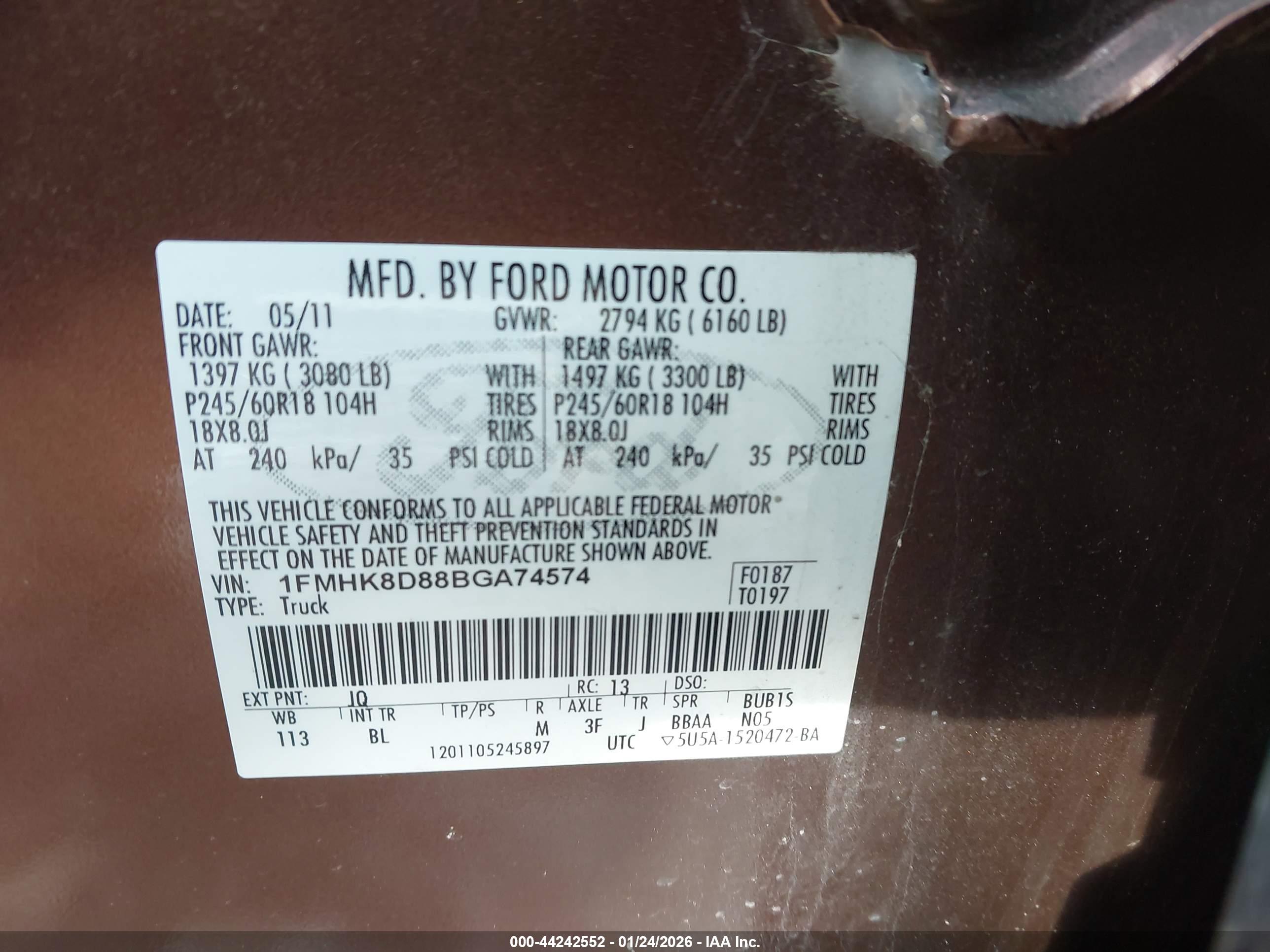FORD EXPLORER image 9