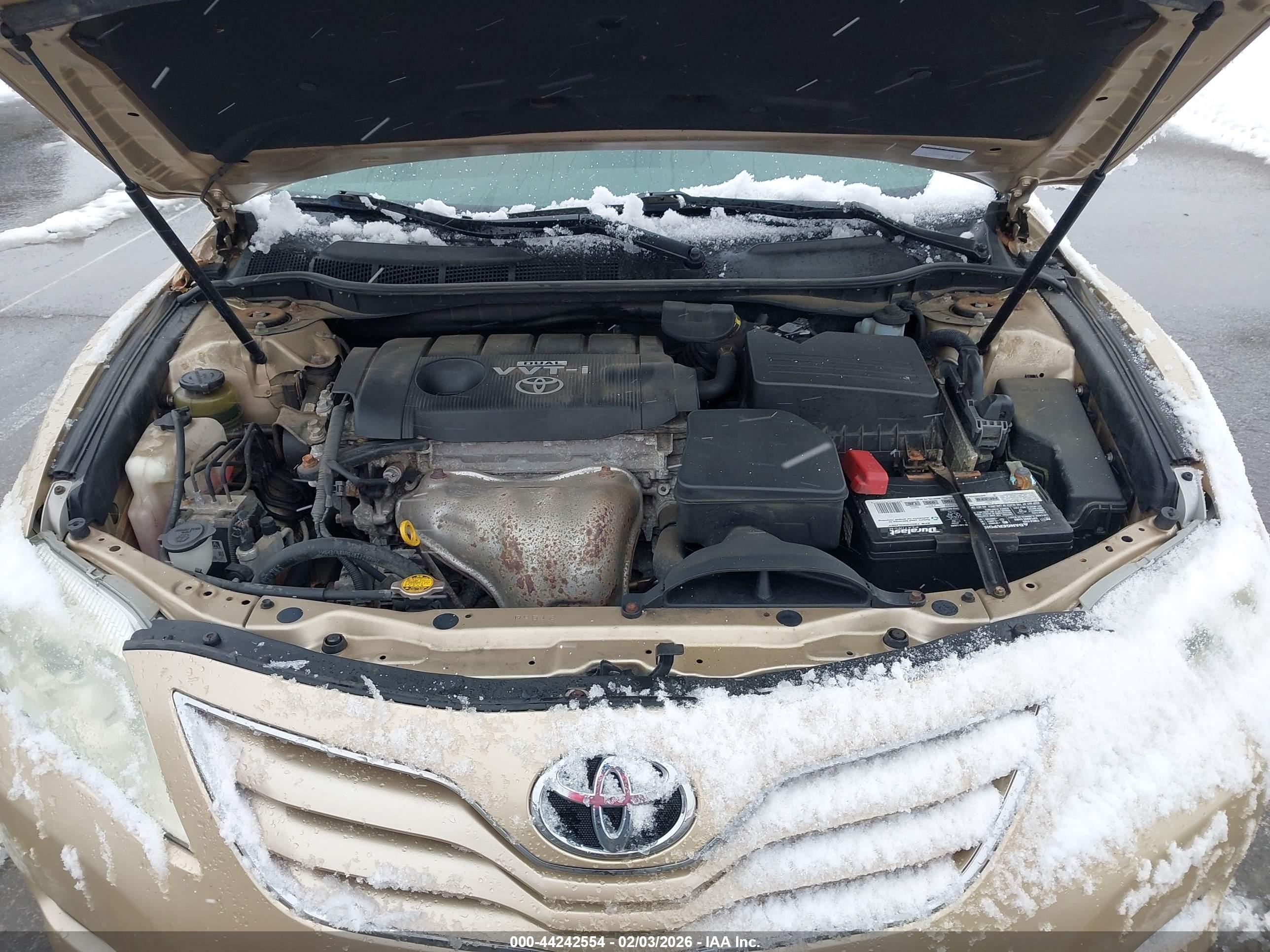 TOYOTA CAMRY image 10