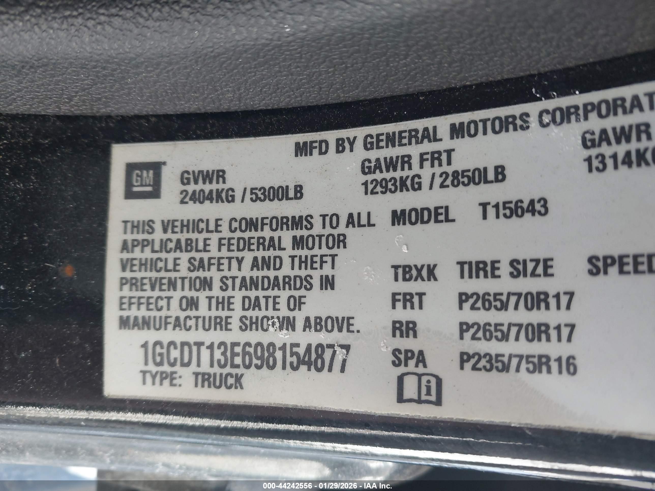 CHEVROLET COLORADO image 9