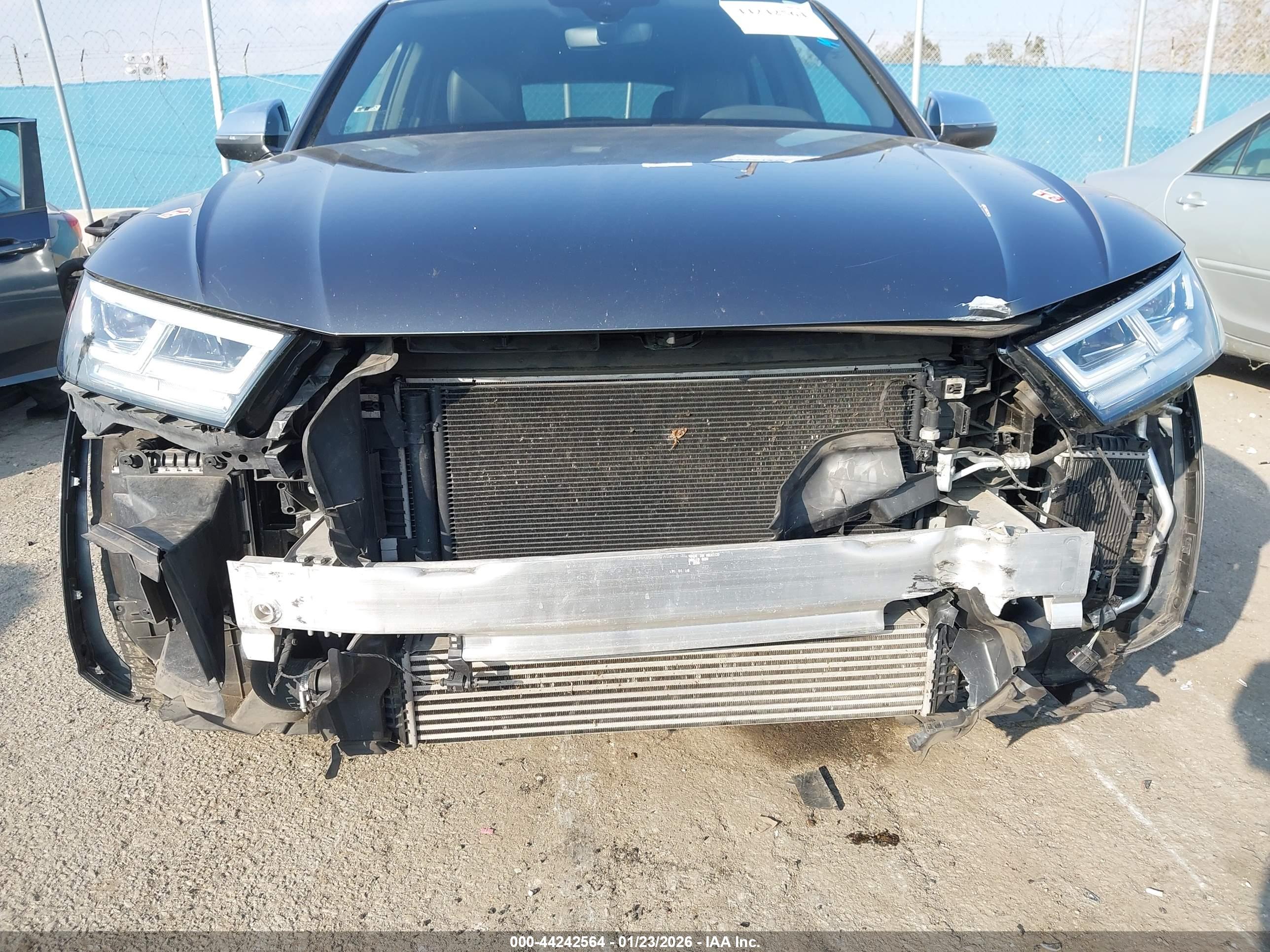 AUDI SQ5 image 6
