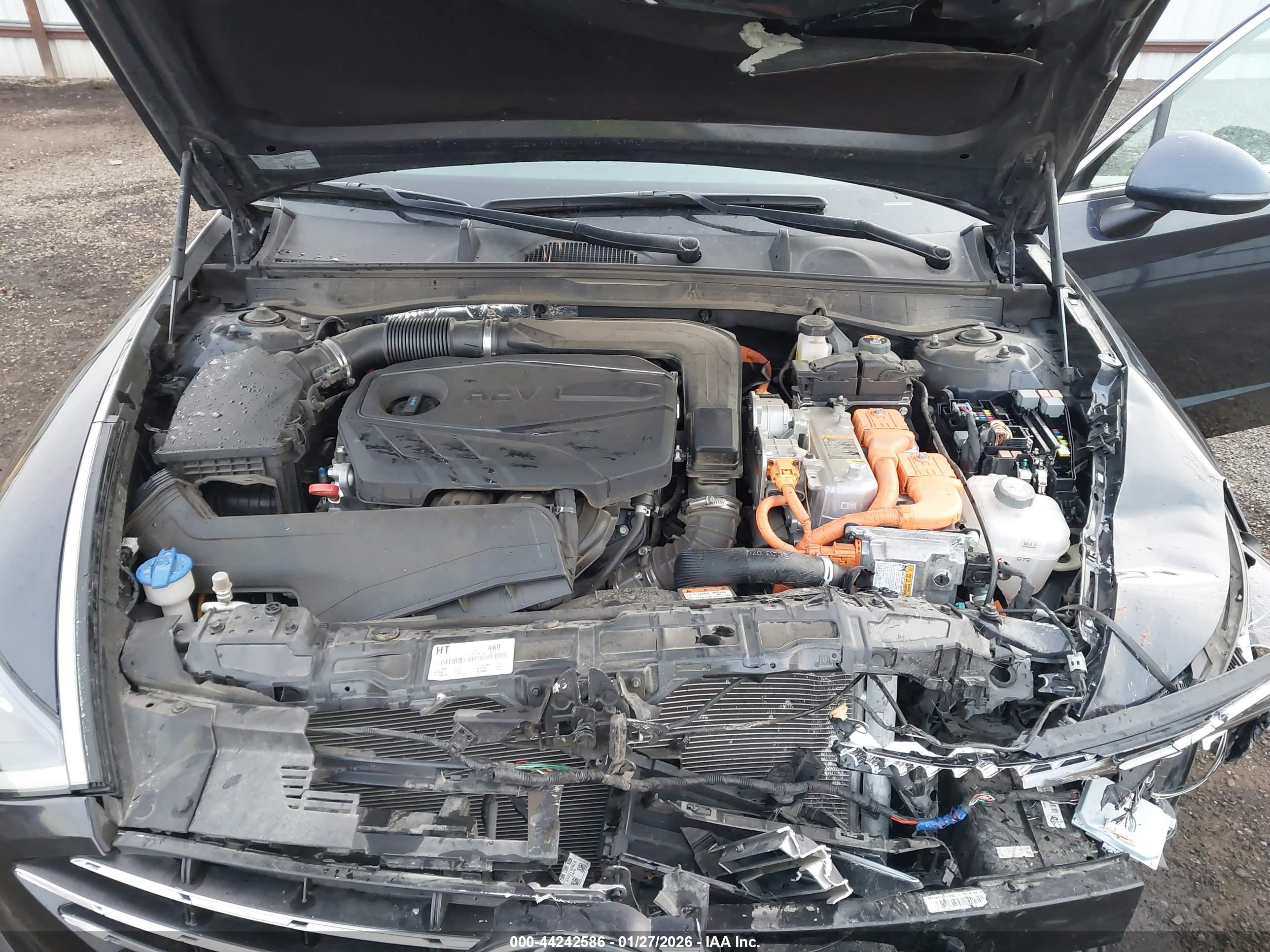 HYUNDAI SONATA image 10