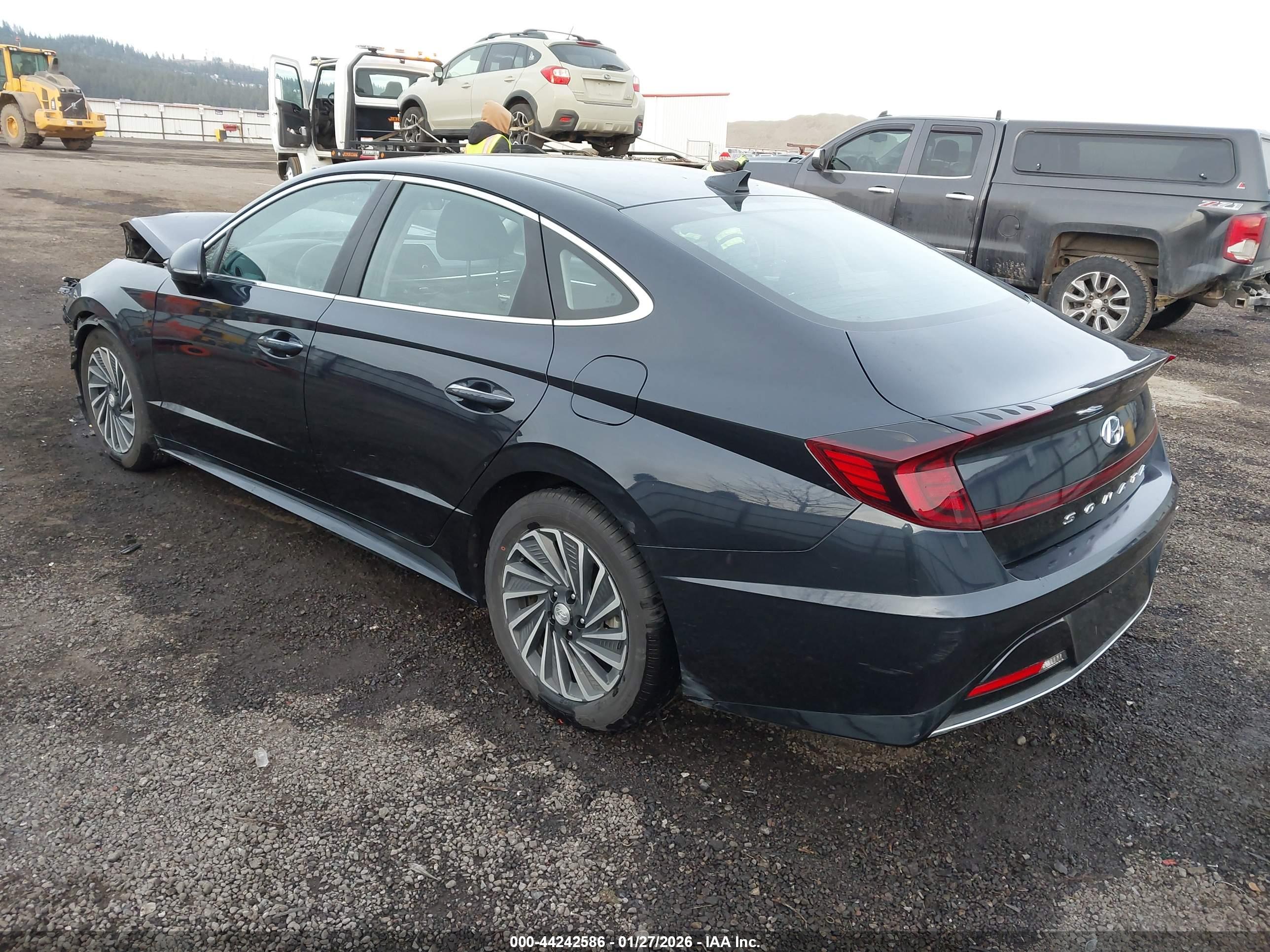 HYUNDAI SONATA image 3