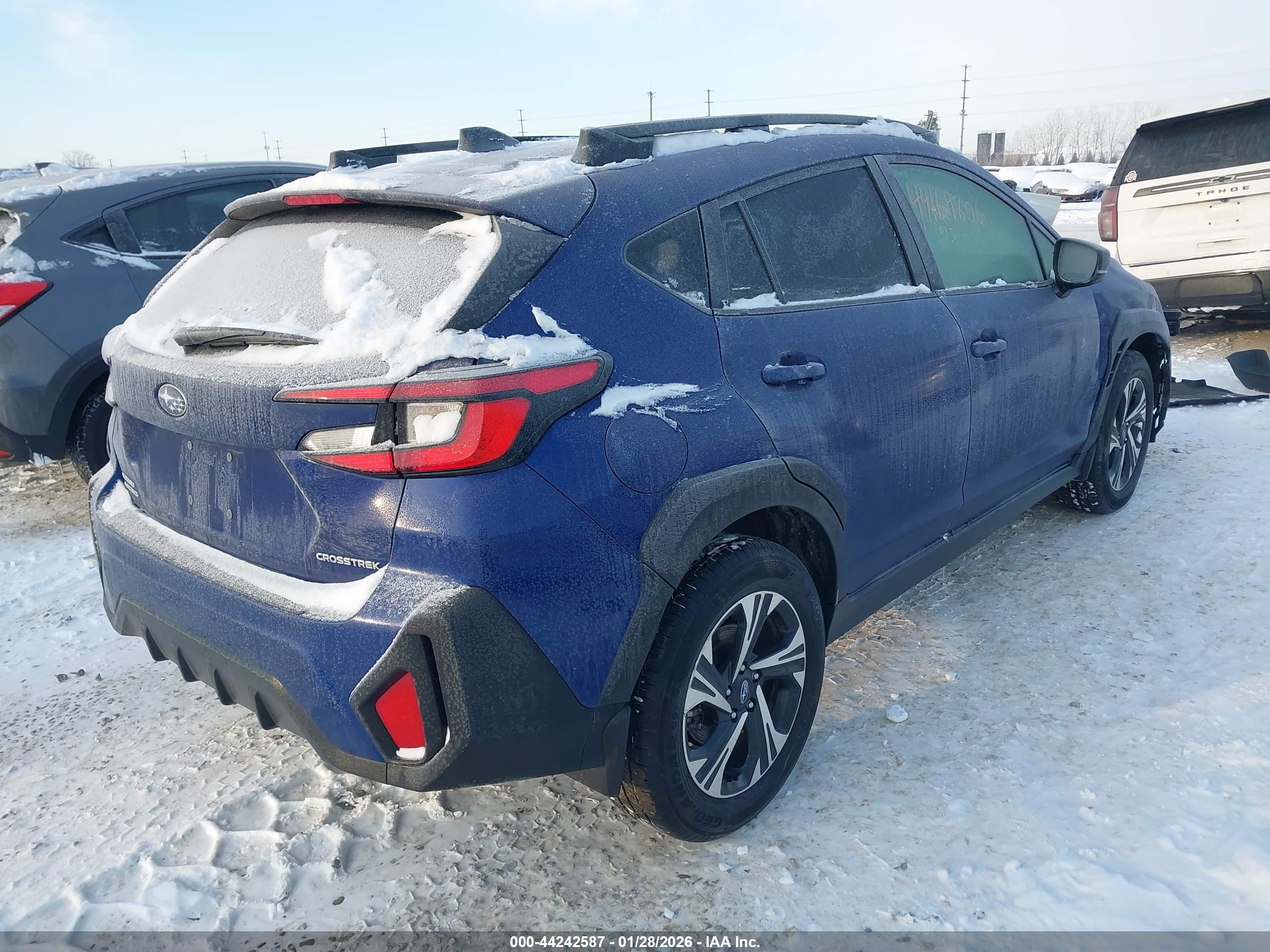 SUBARU CROSSTREK image 4