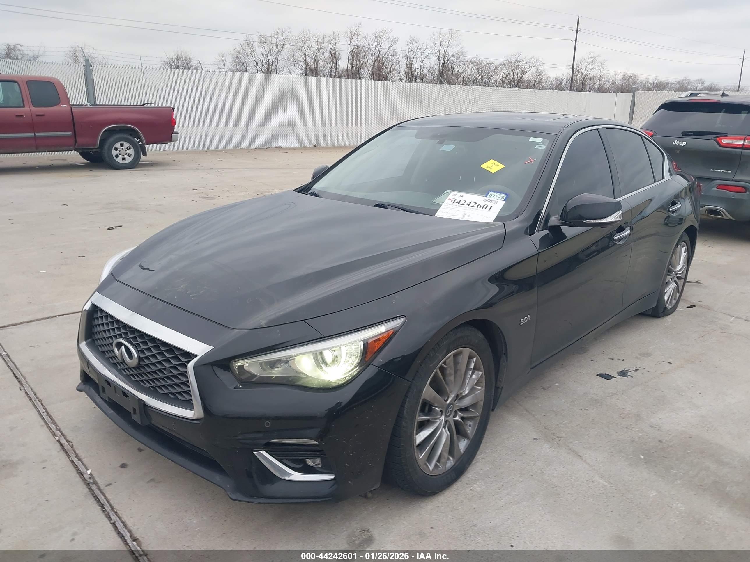 INFINITI Q50 image 2