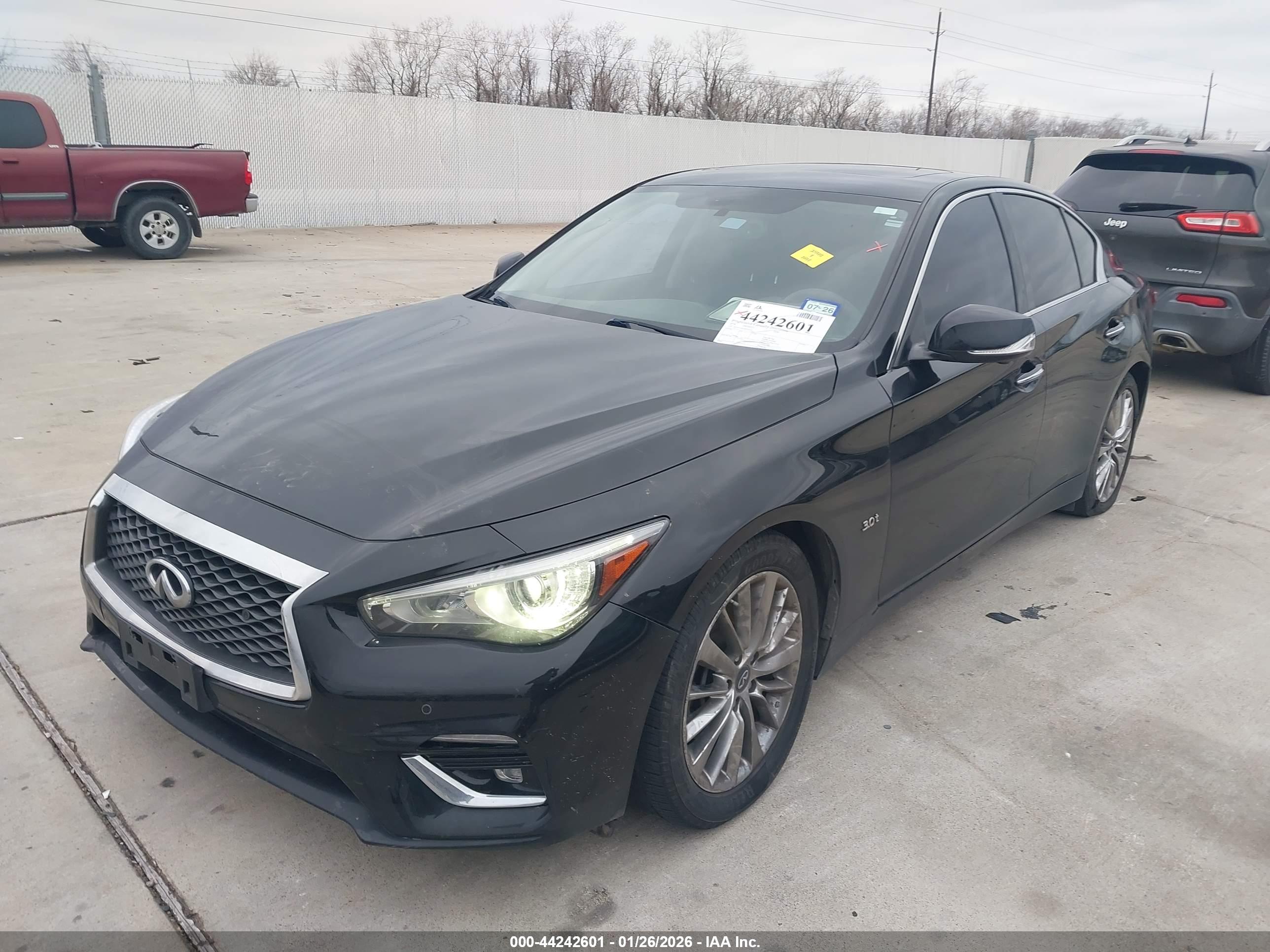 INFINITI Q50 image 6
