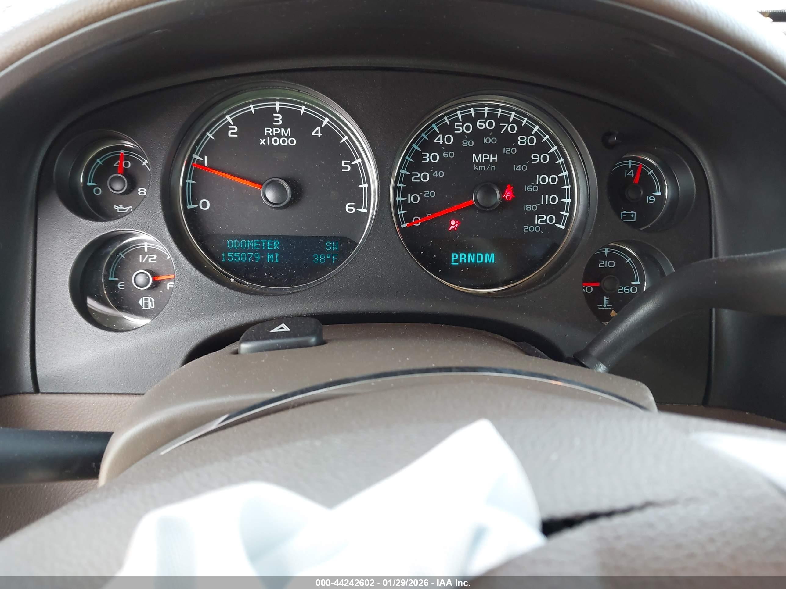 GMC YUKON image 7