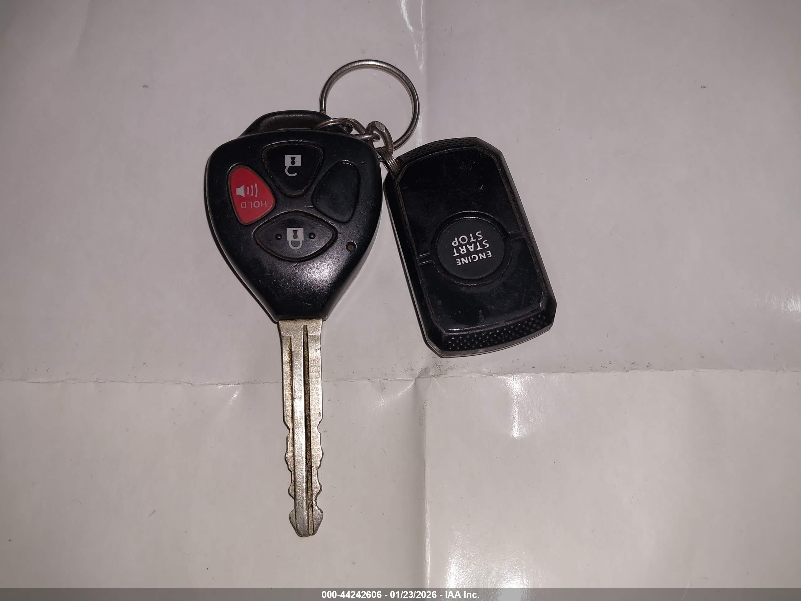 TOYOTA MATRIX image 11