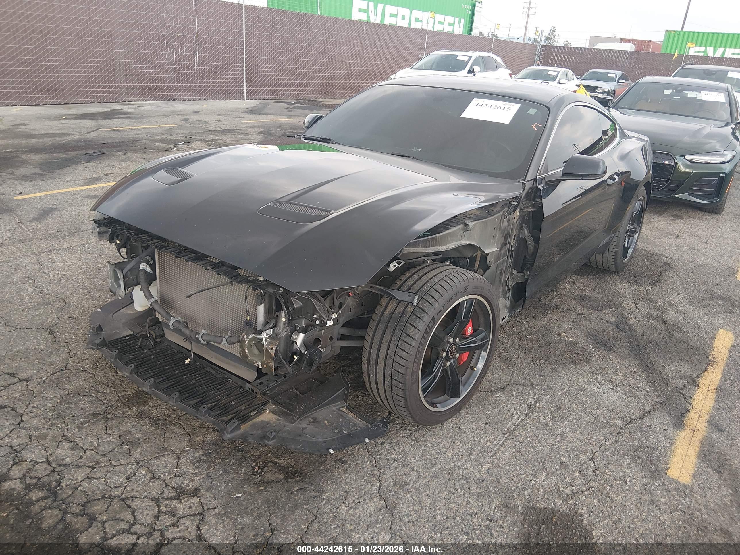 FORD MUSTANG image 2