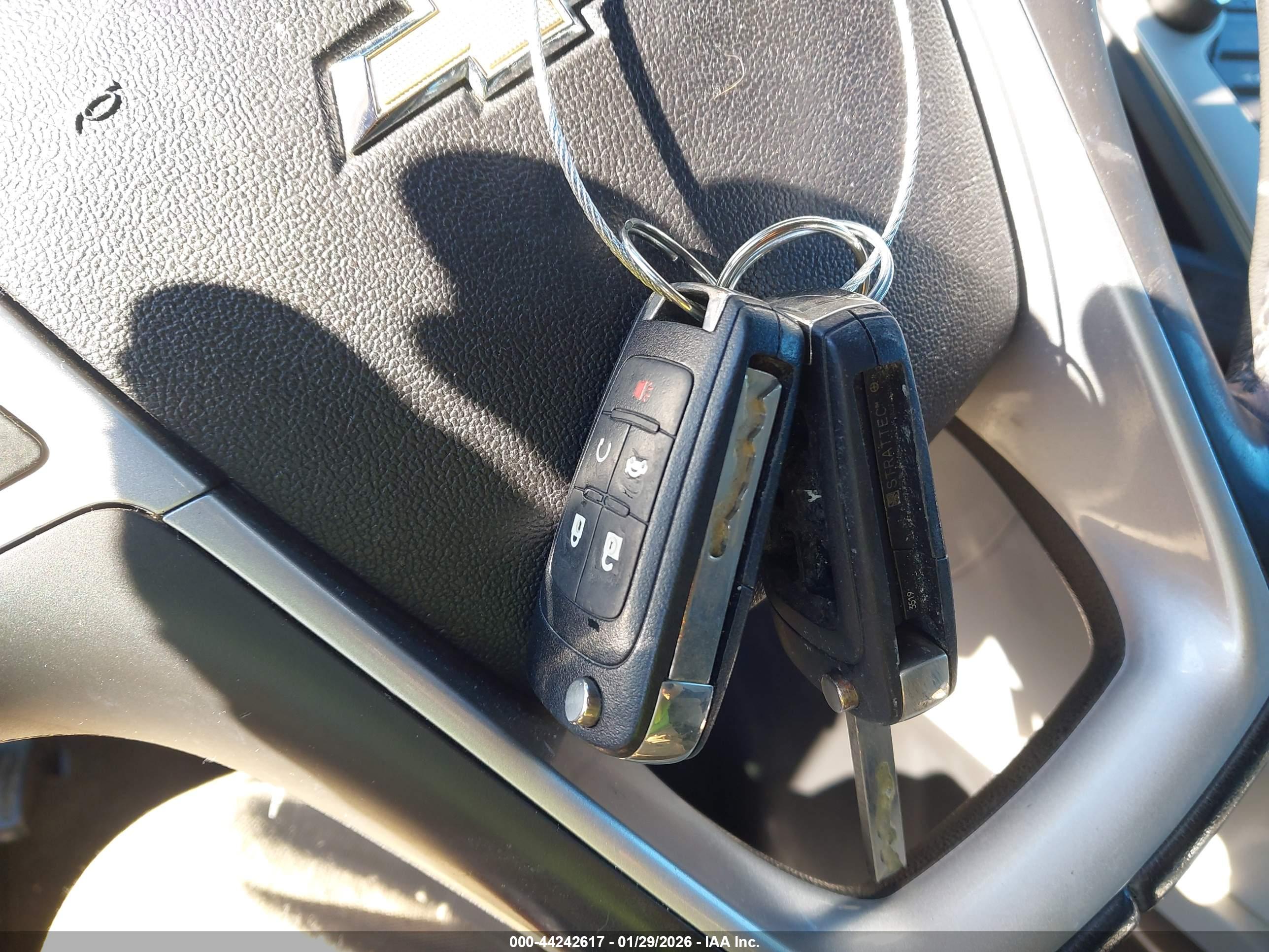 CHEVROLET EQUINOX image 11