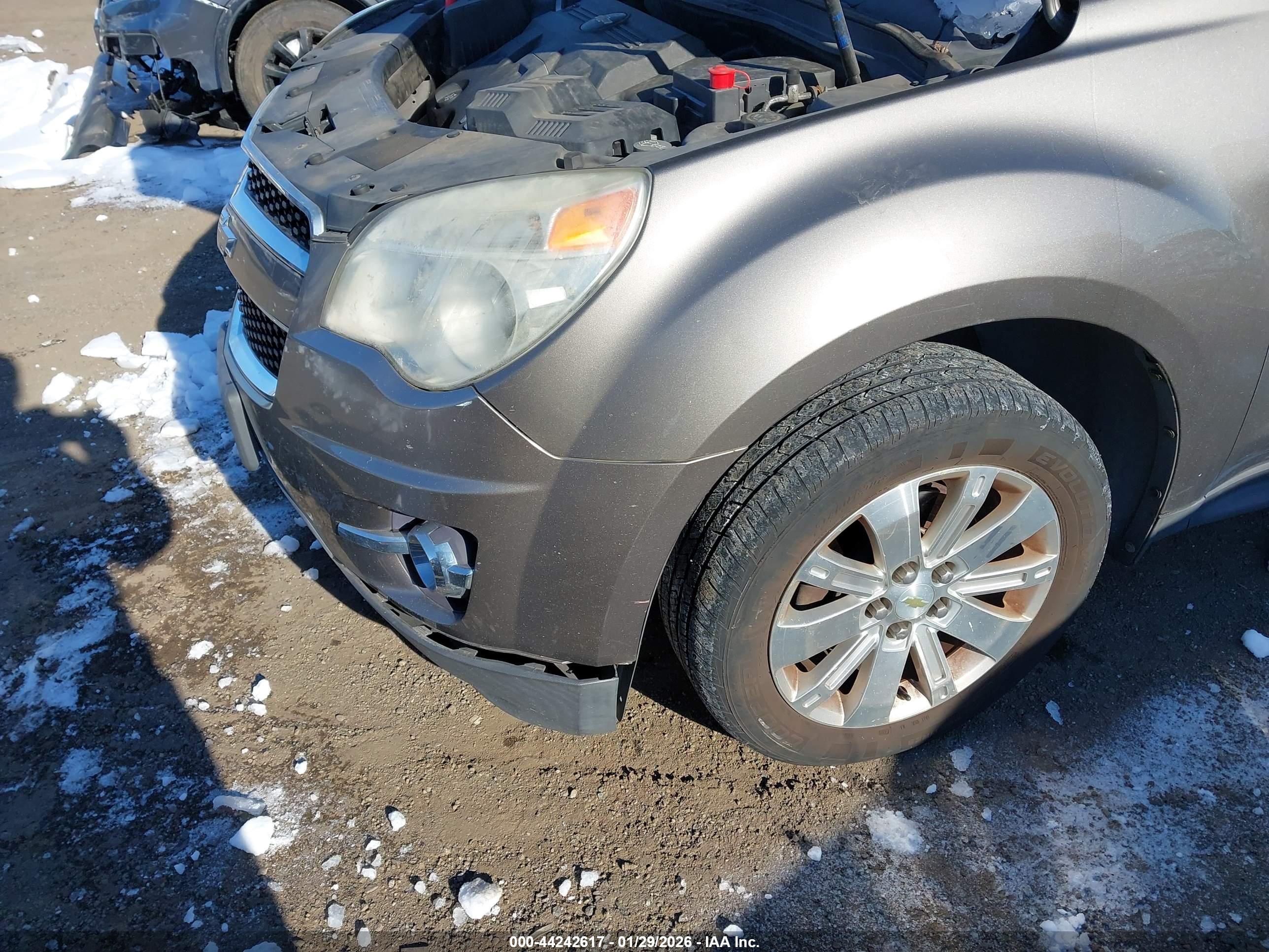 CHEVROLET EQUINOX image 6