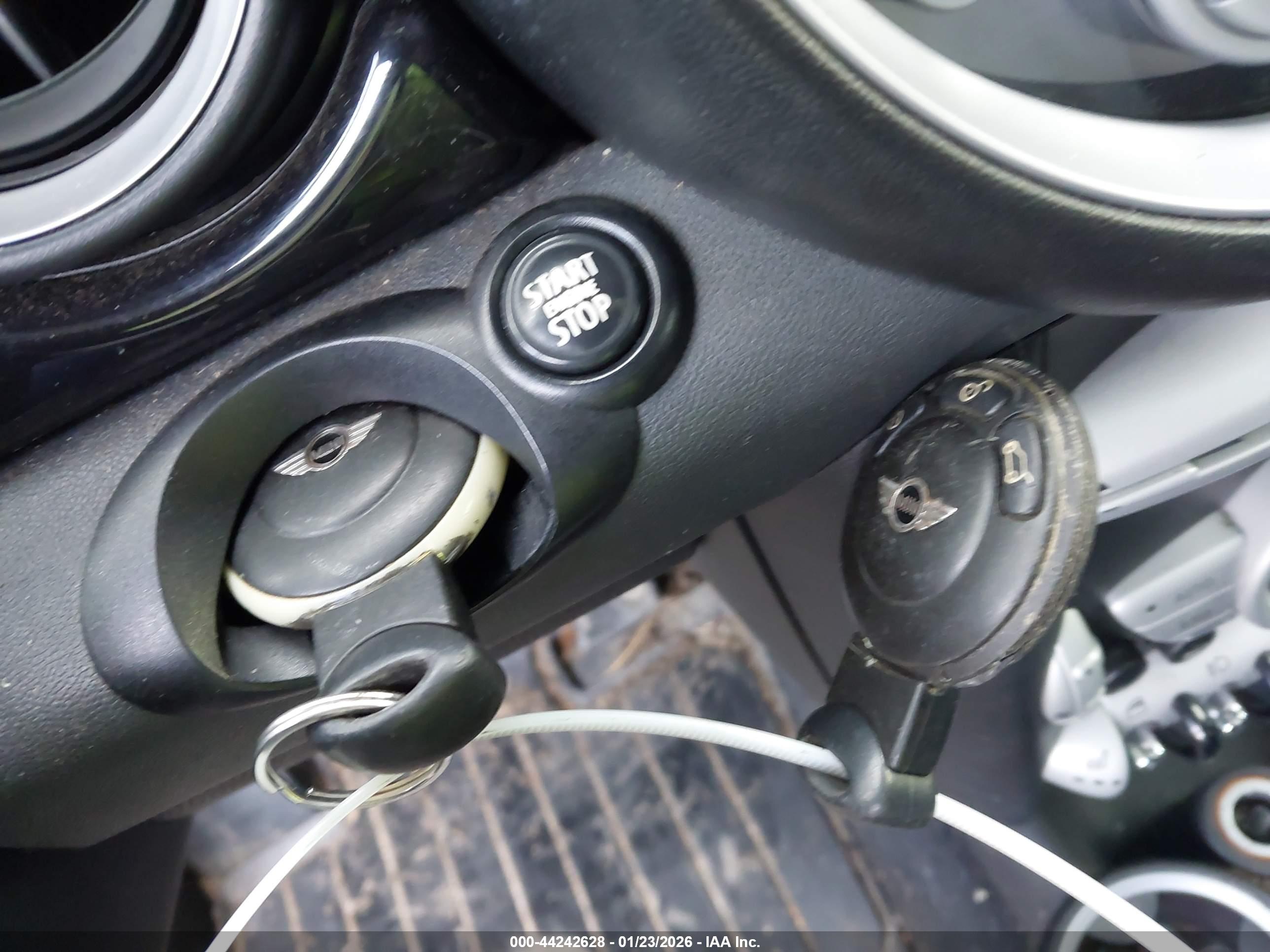 MINI COOPER image 11